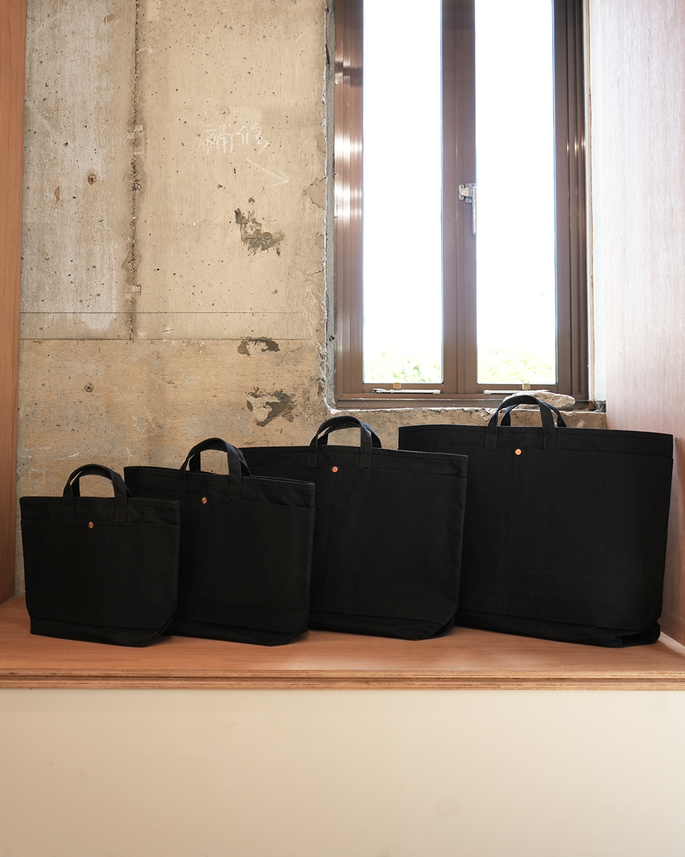 【予約注文】Base Tote(Black)