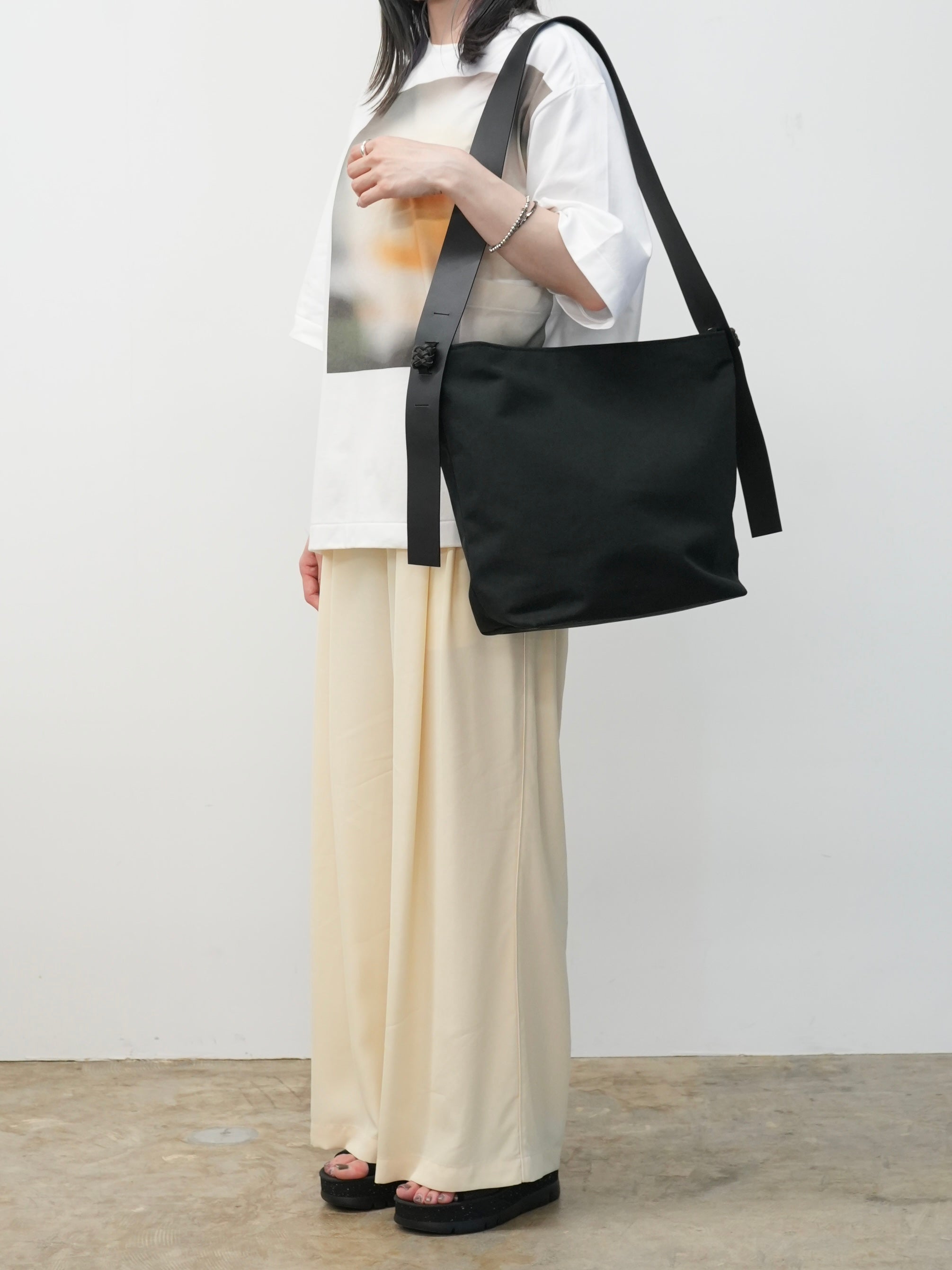 Tafolod Shoulder Bag