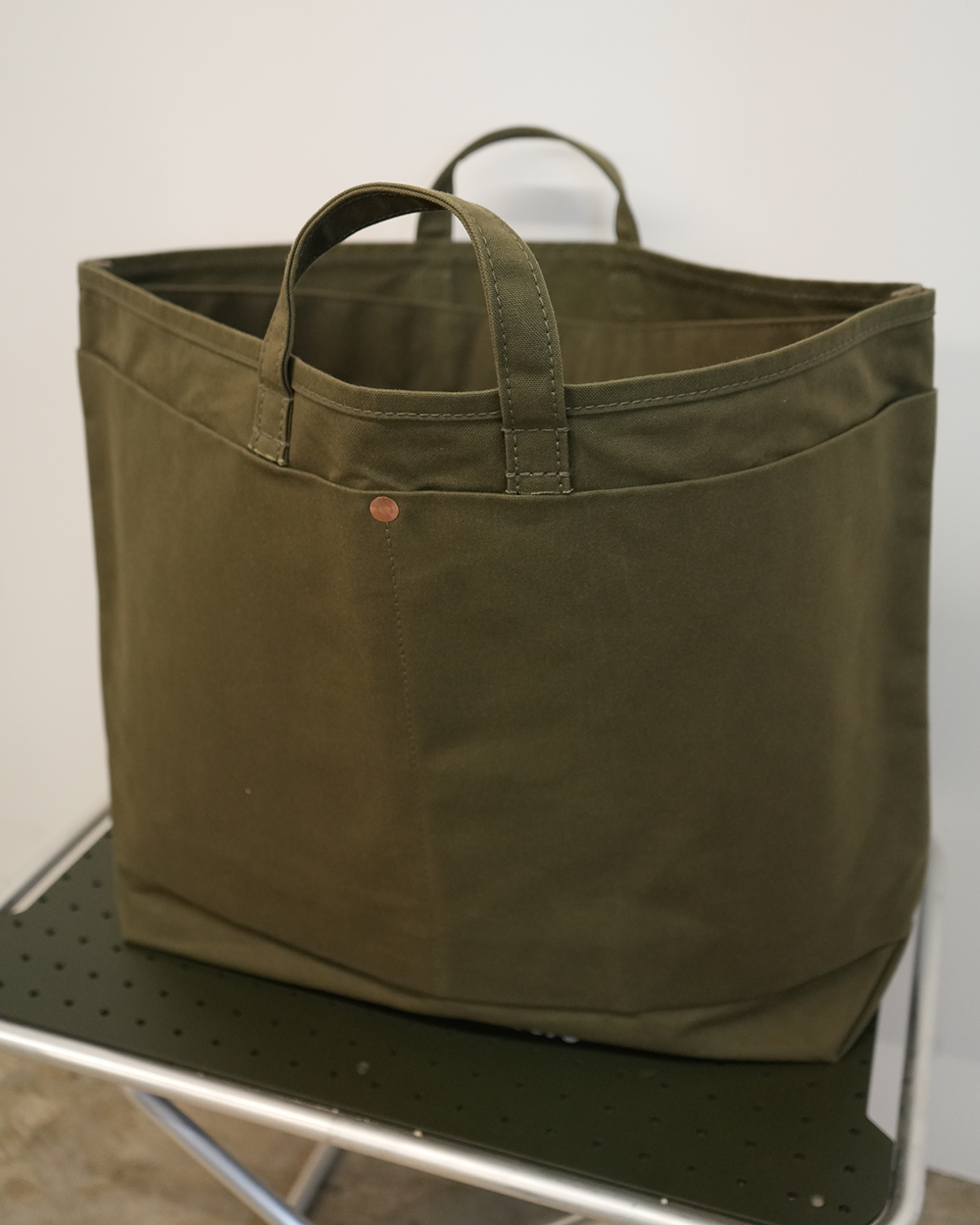 【予約注文】Base Tote(Olive)