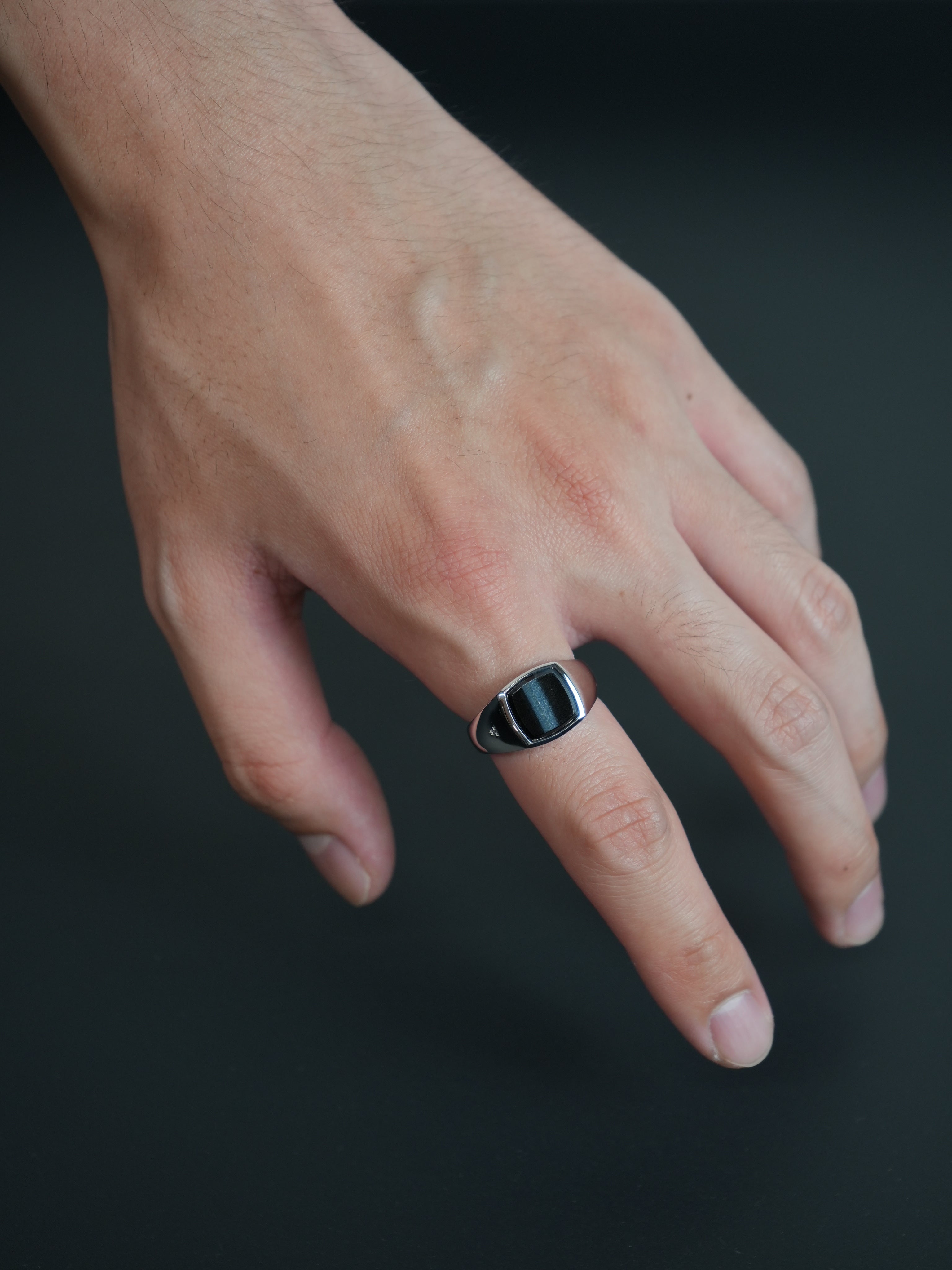 Kay Ring Blue Hawk Eye