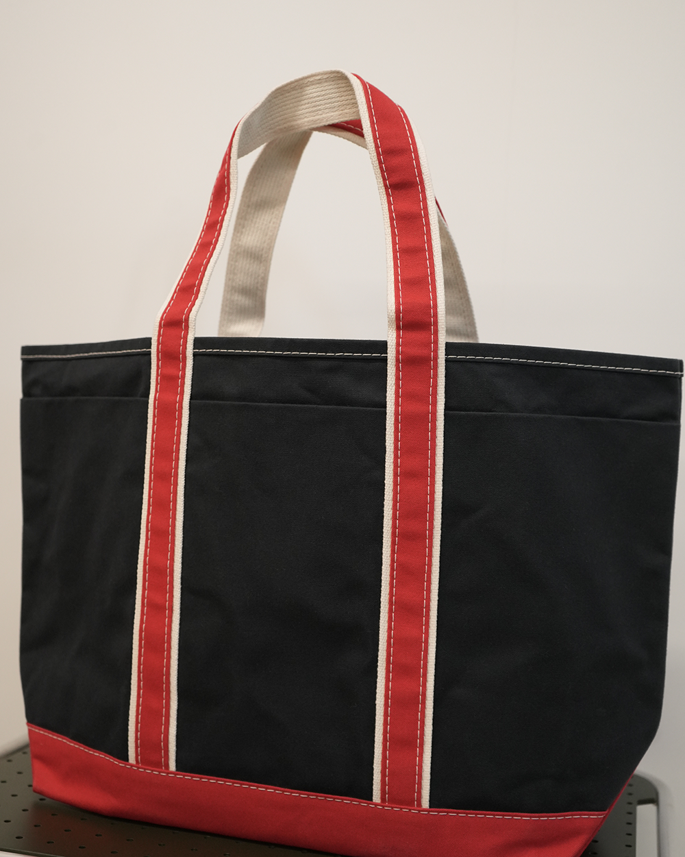 【予約注文】Base Field Tote (Navy×Red)