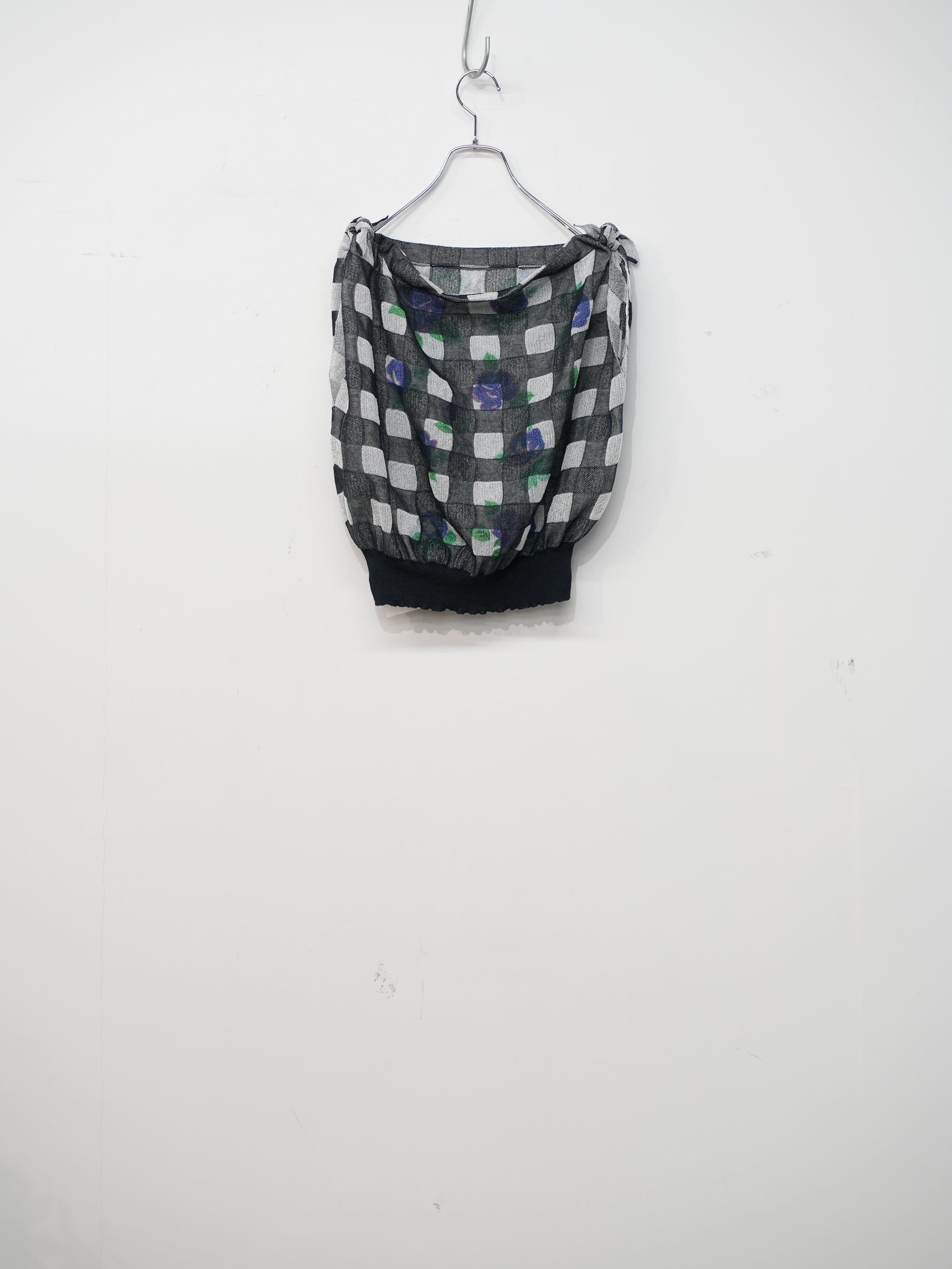 FLOWER PRINTED GINGHAM KNIT TOP