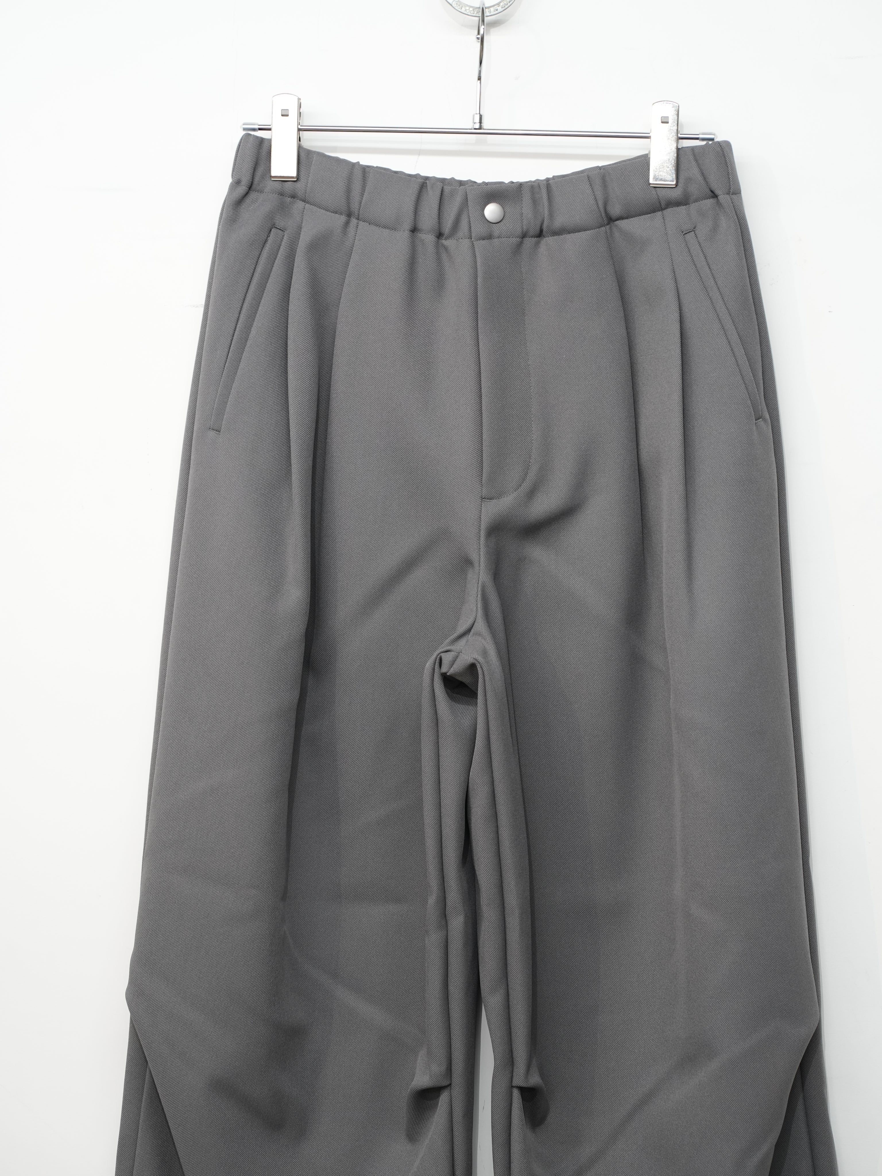 DRAPE TUCK PANTS