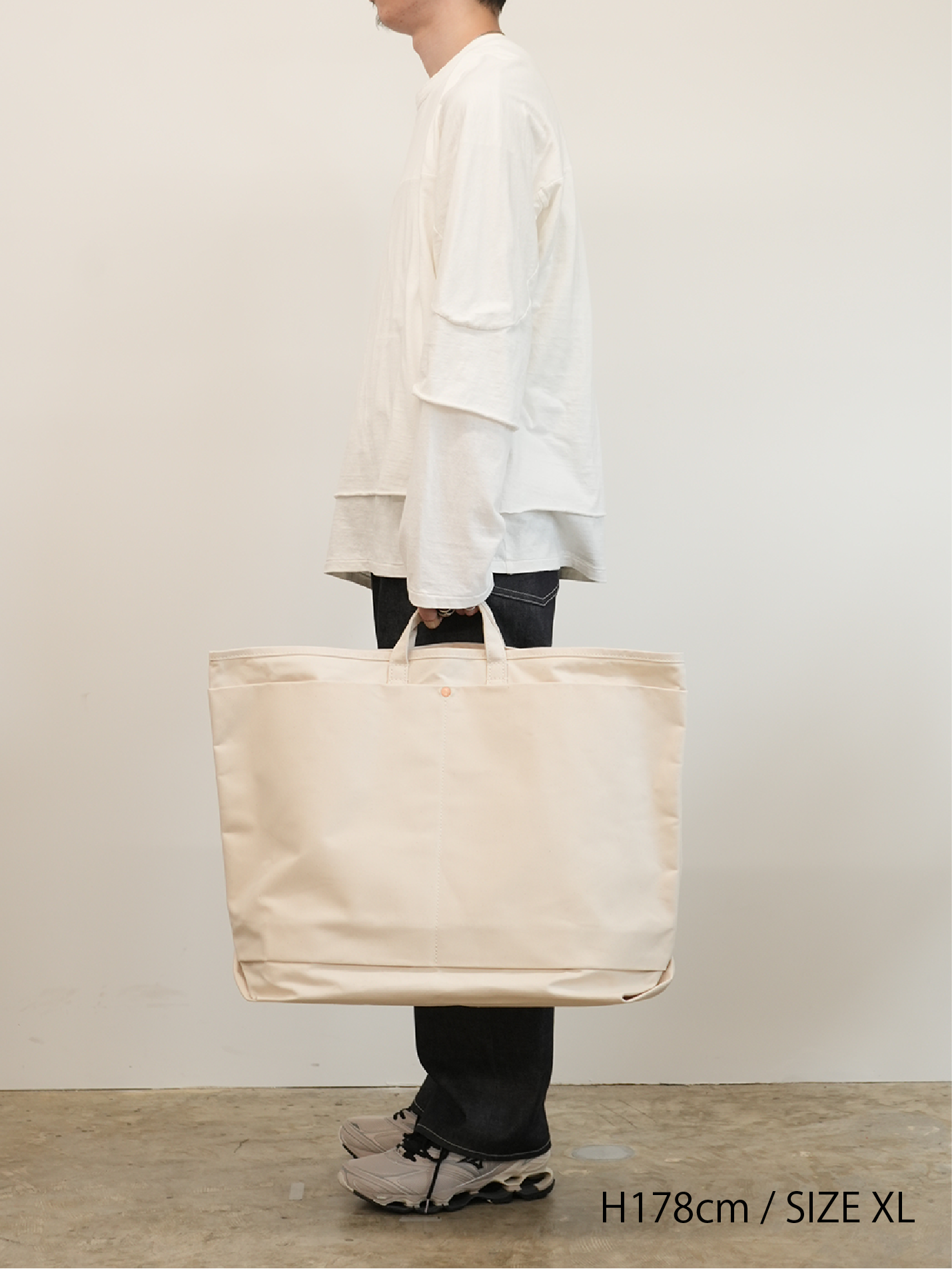 【予約注文】Base Tote(White)