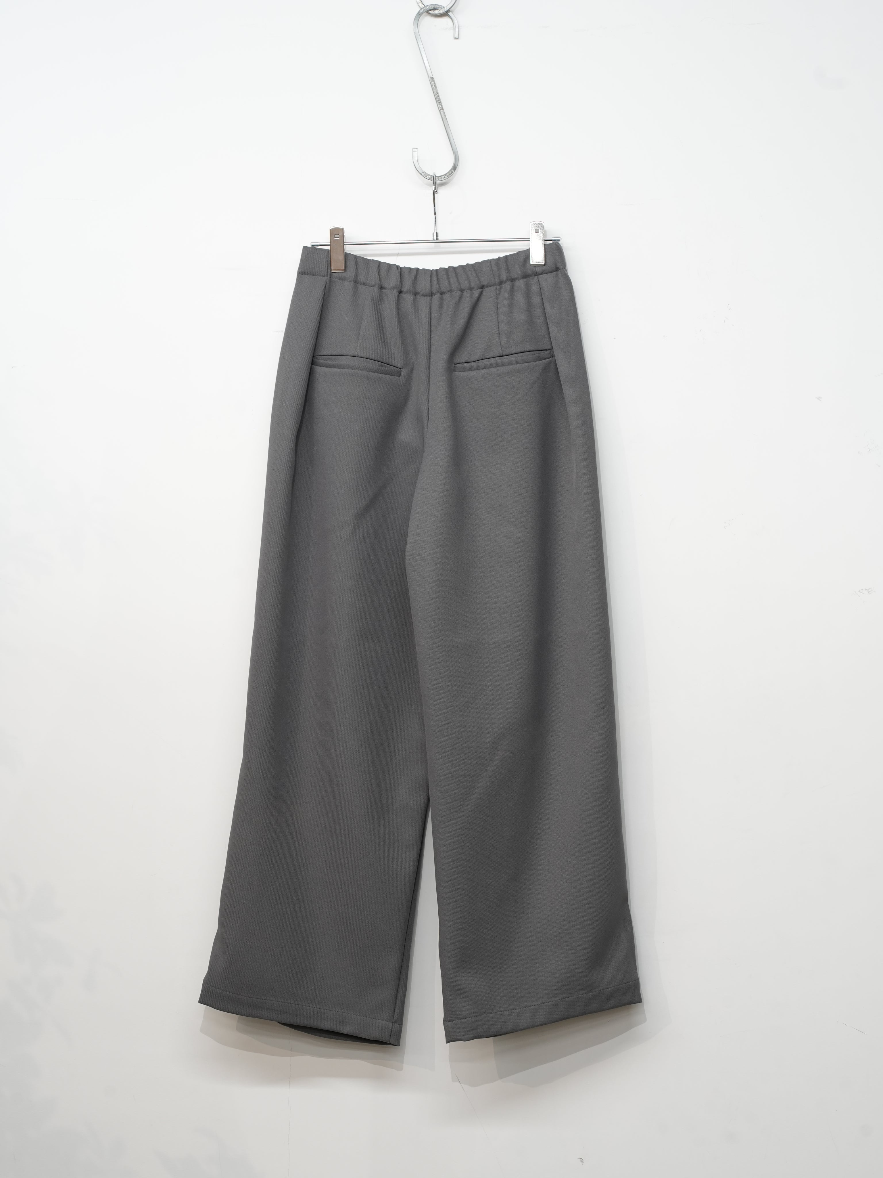 DRAPE TUCK PANTS