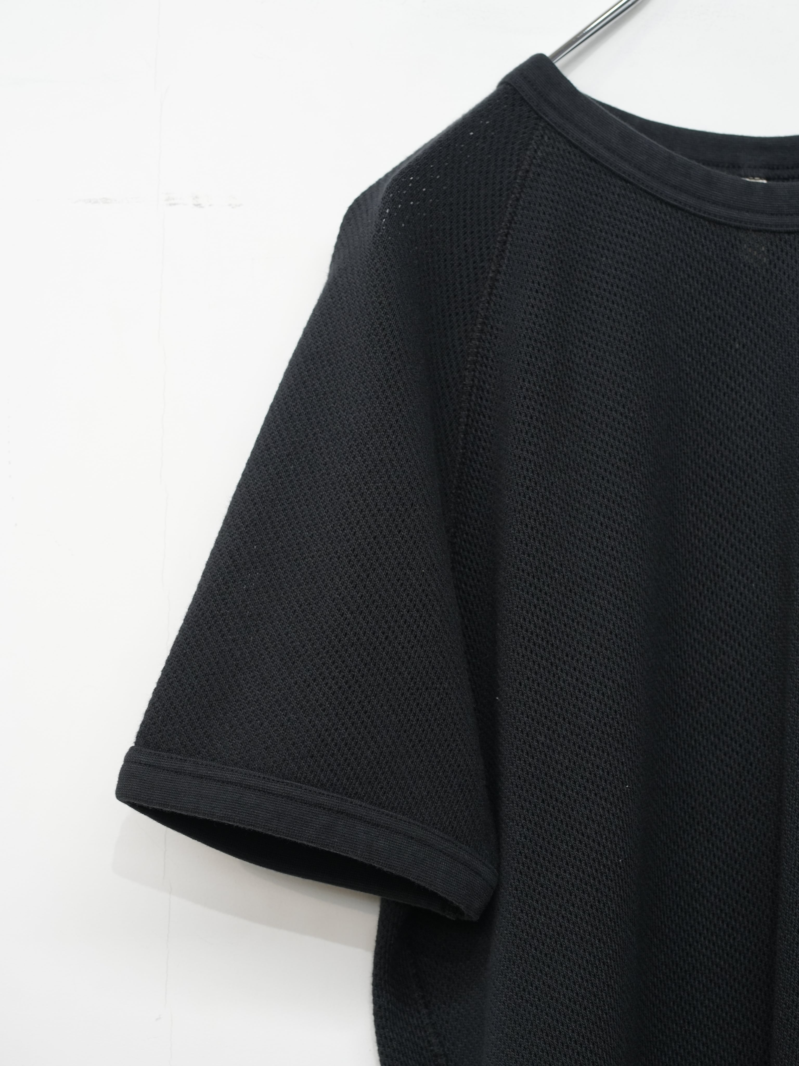 MESH RAGLAN TEE