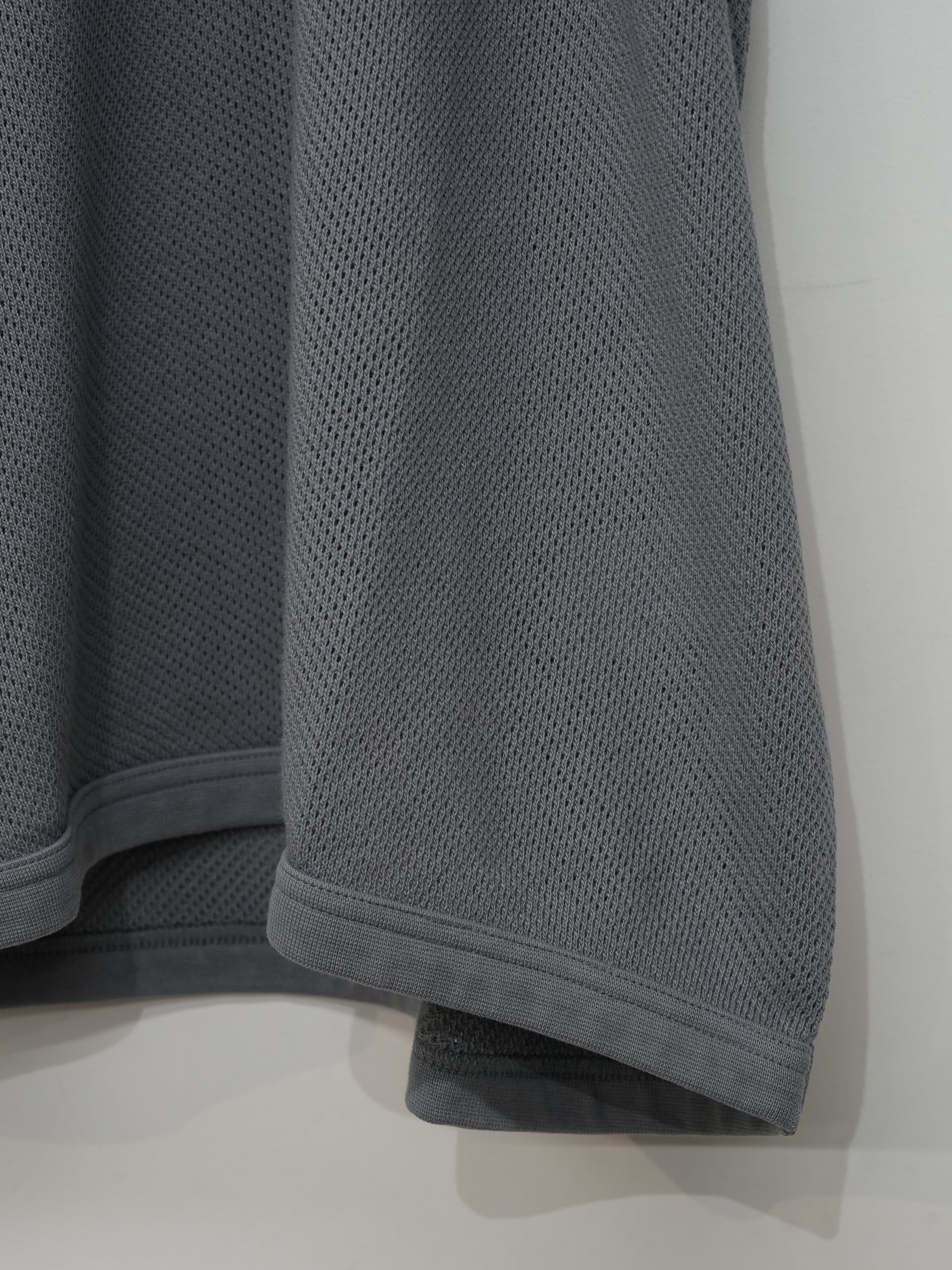 MESH RAGLAN TEE