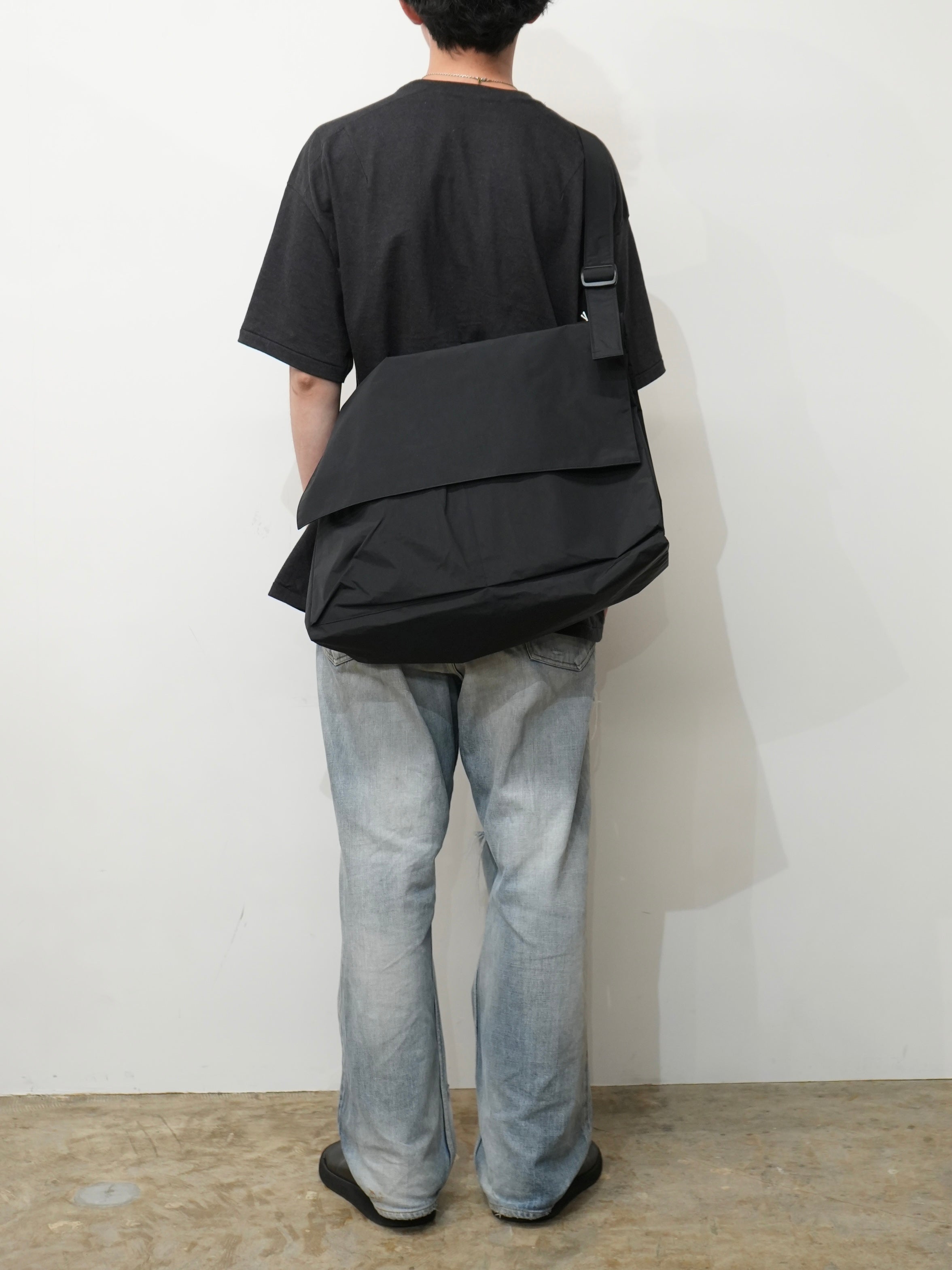 WP NO MESSENGER BAG
