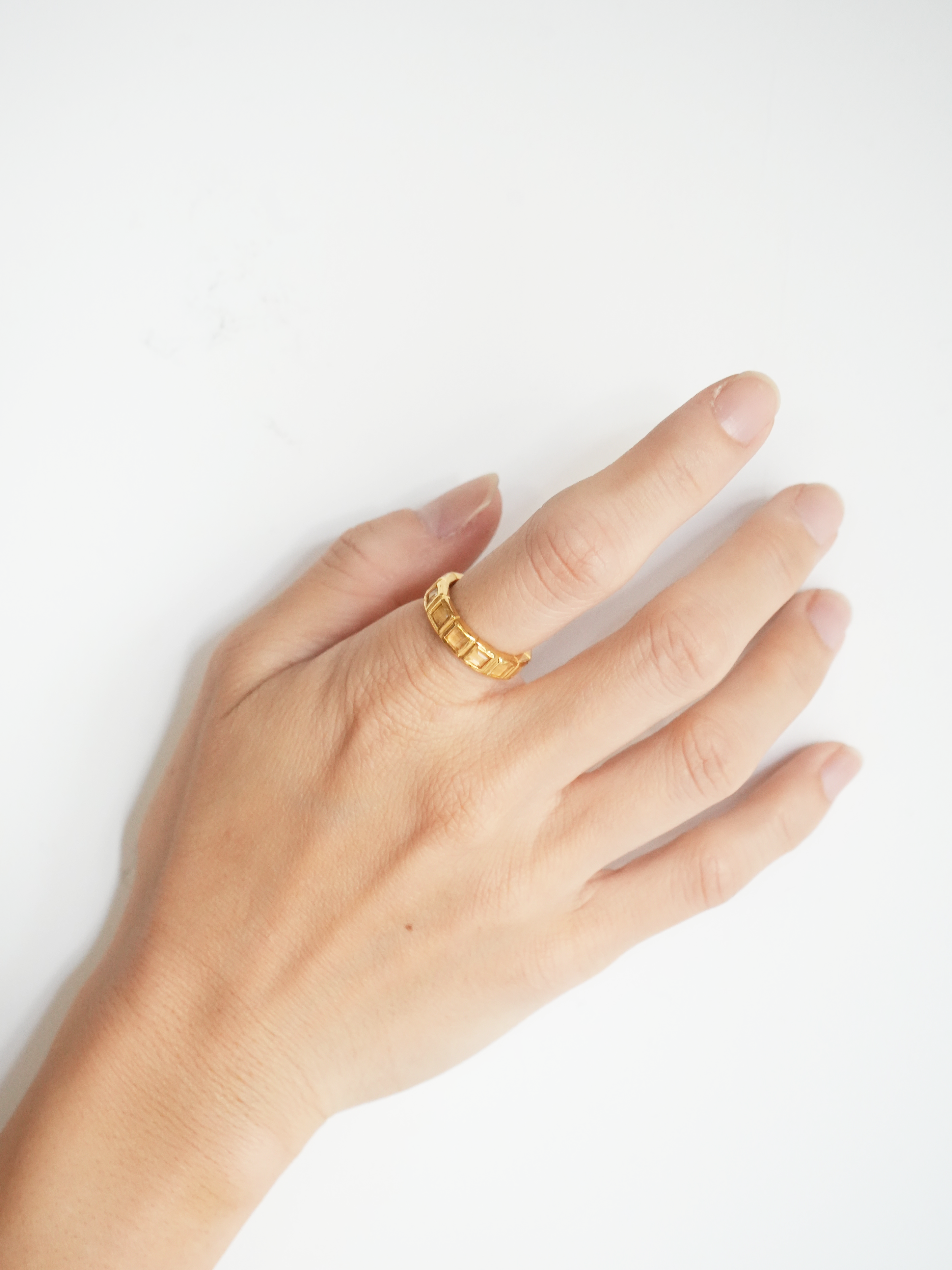 SMALL TILE RING