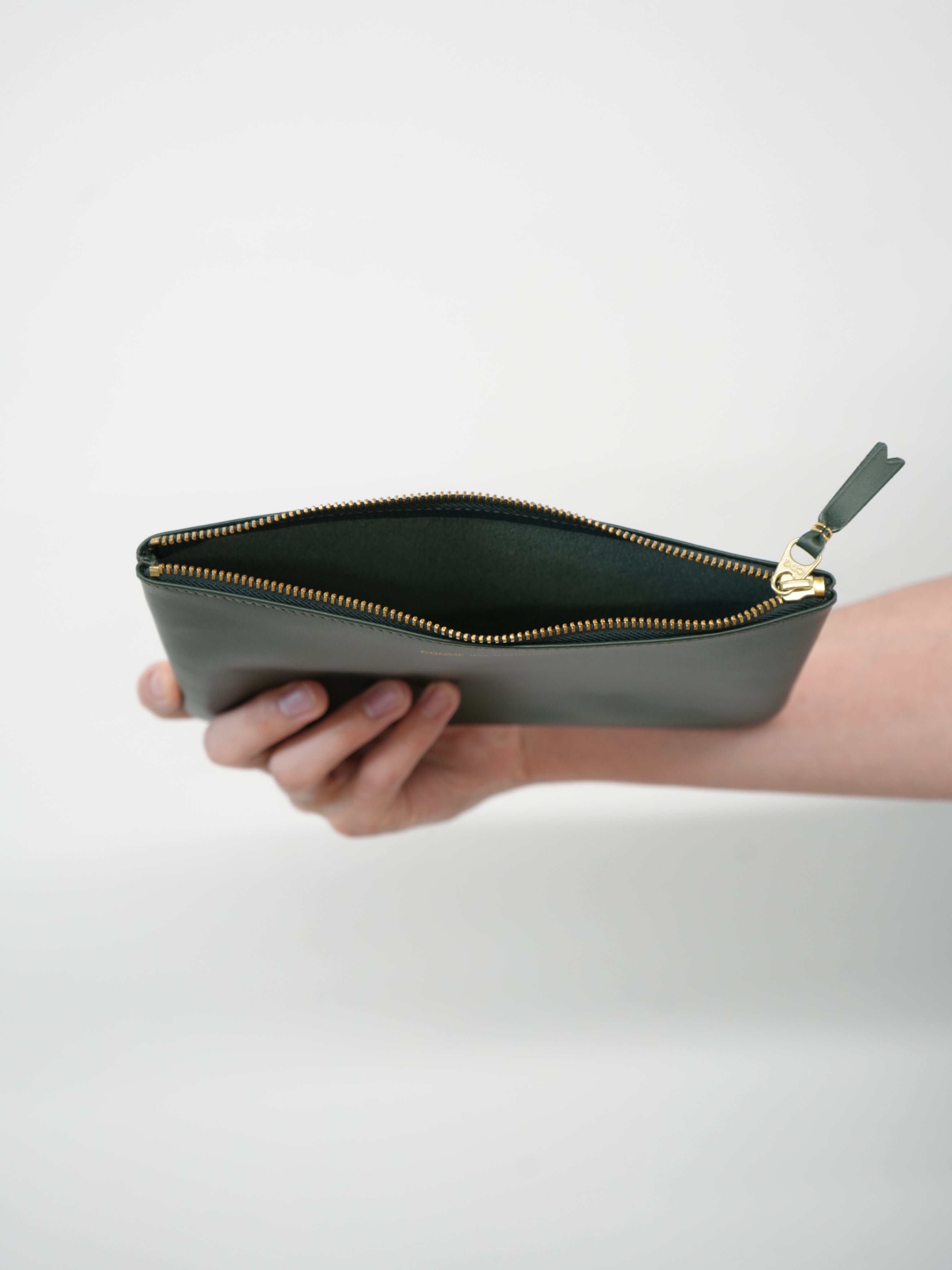 CLASSIC LEATHER LINE F(POUCH / M SIZE)