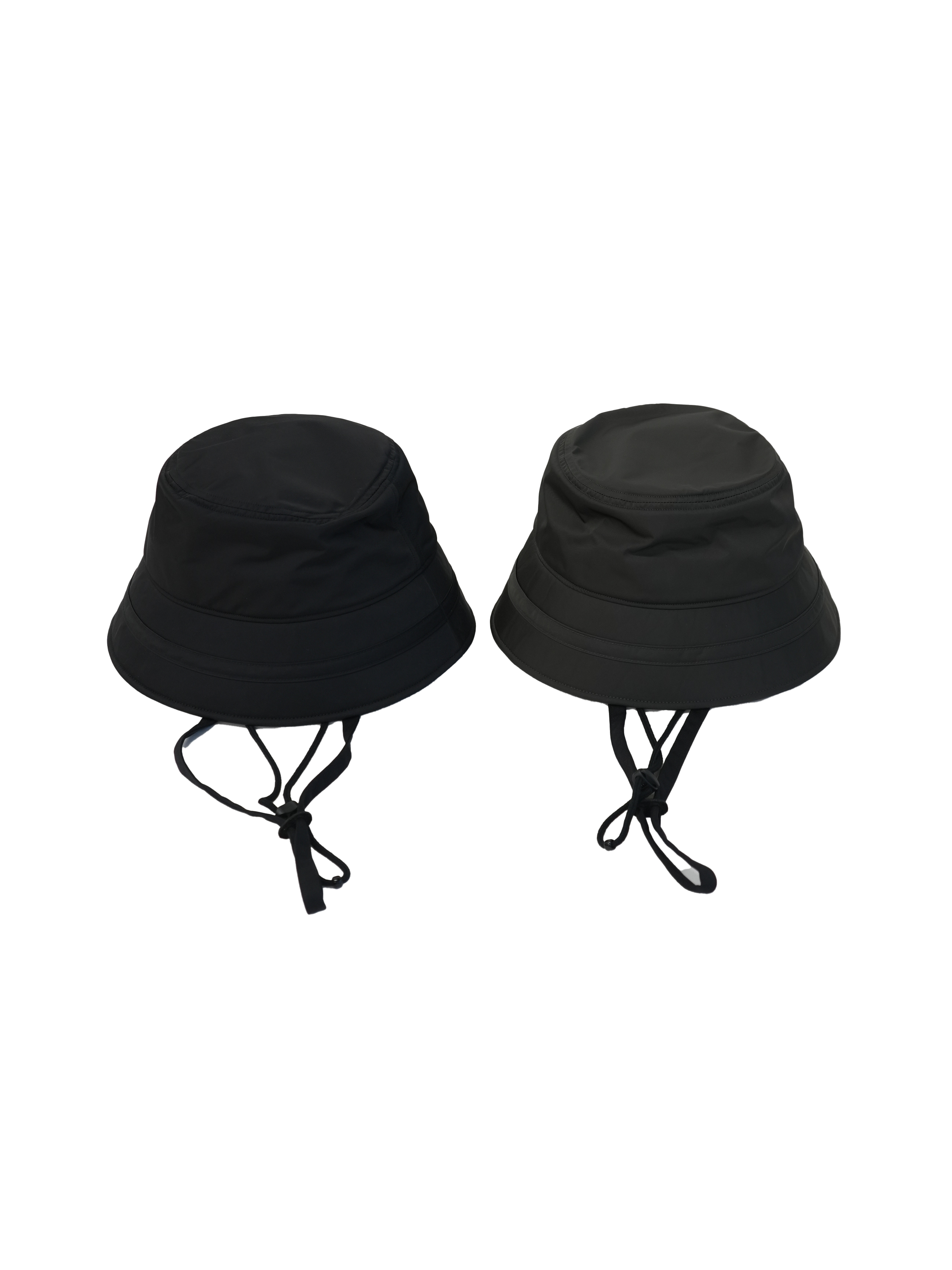 DICROS LINE ON BRIM BUCKET HAT Wチンストラップ付き