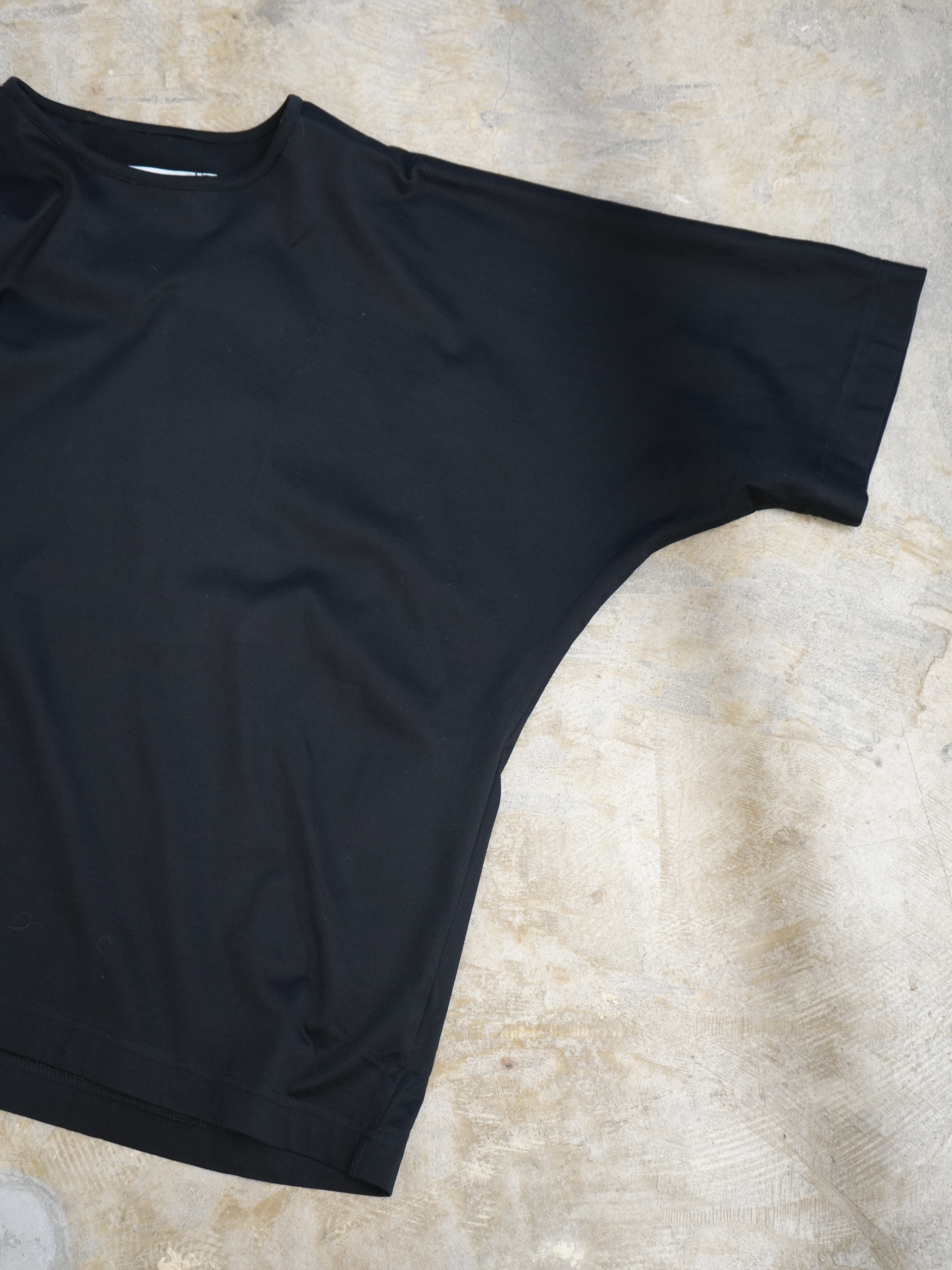 BOXY CROPPED T-SHRT
