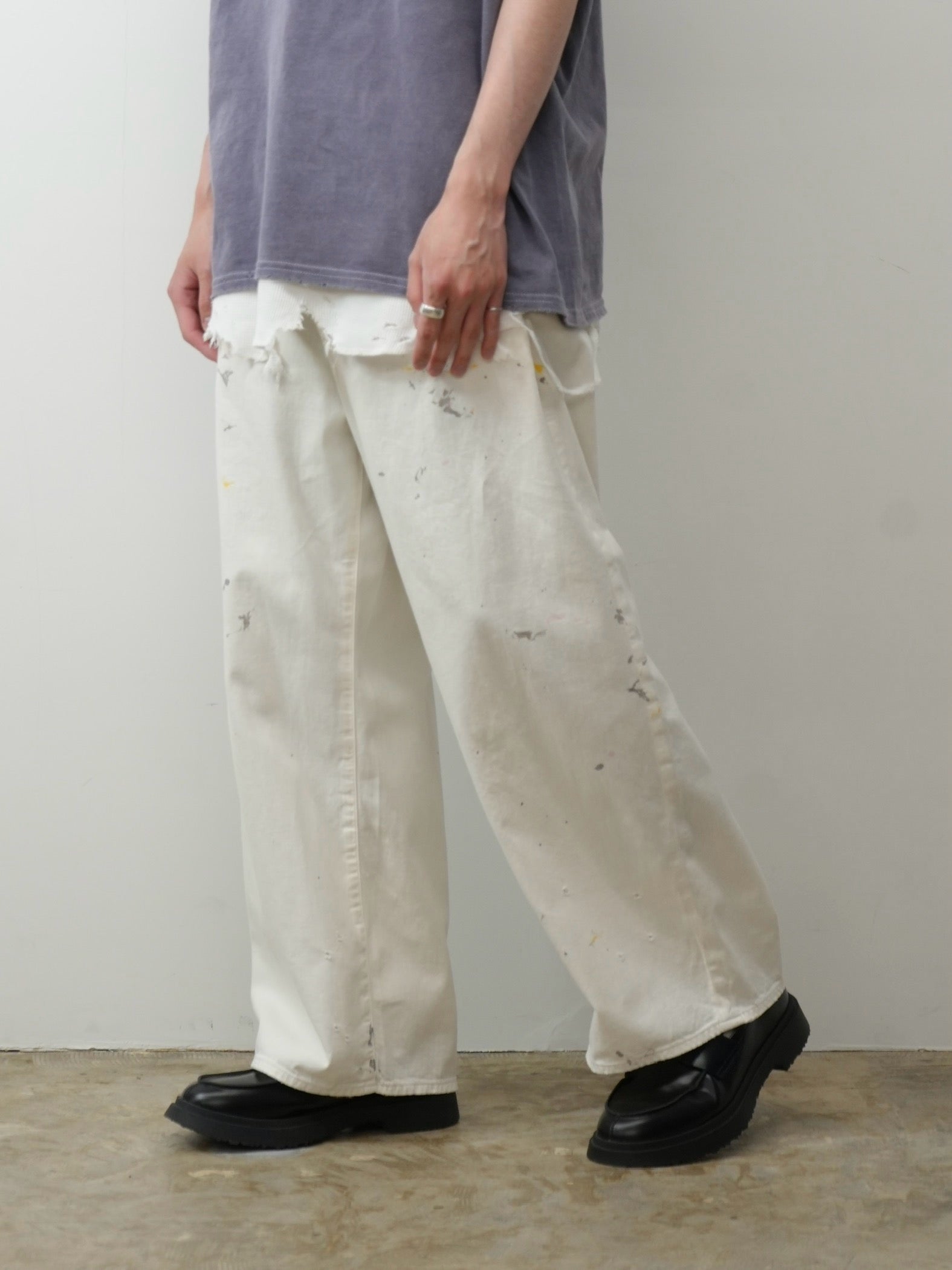 LIGHT OZ WIDE STRAIGHT DENIM PANTS(WHITE)