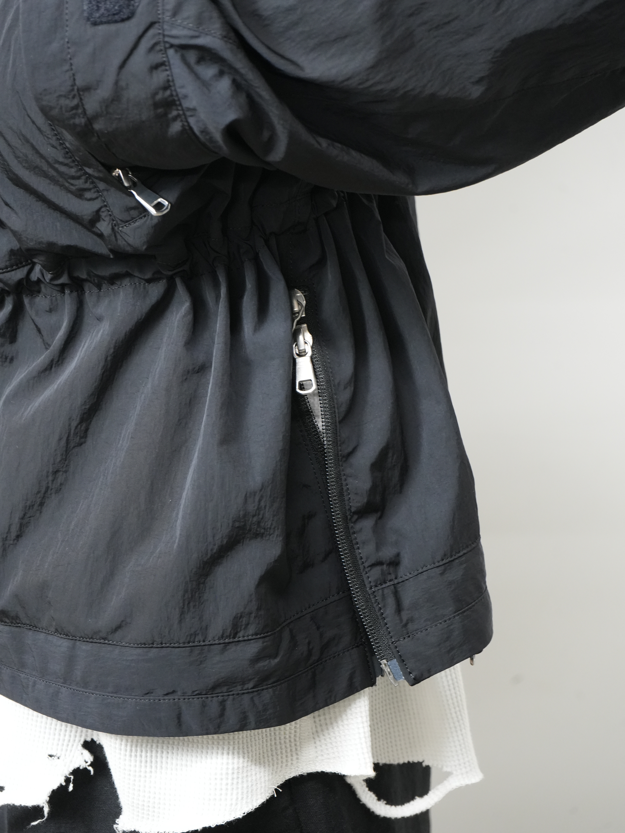 NYLON PULLOVER JACKET(BLACK)