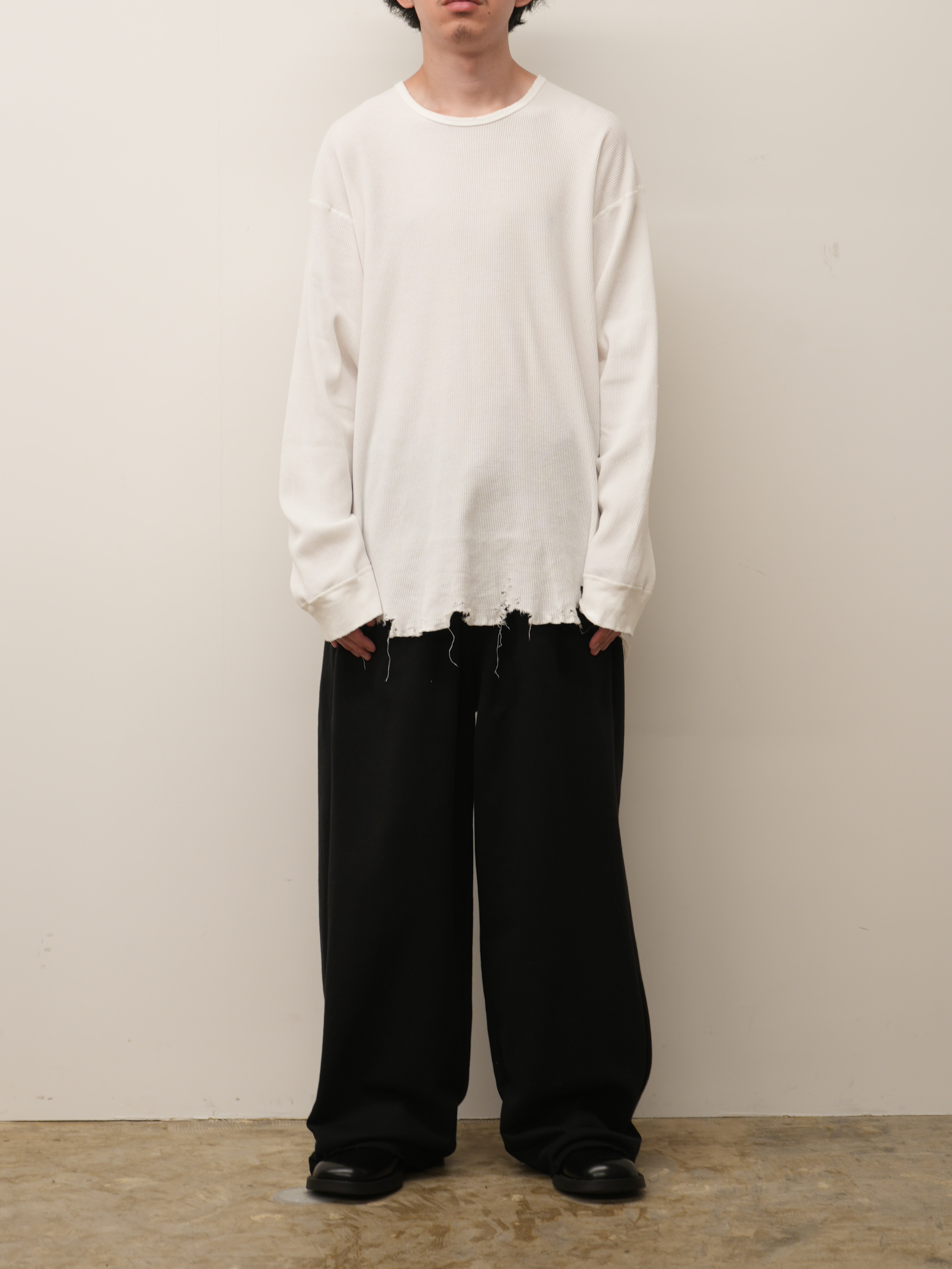 DAMAGE WAFFLE CREW LS T-SHIRT(WHITE)