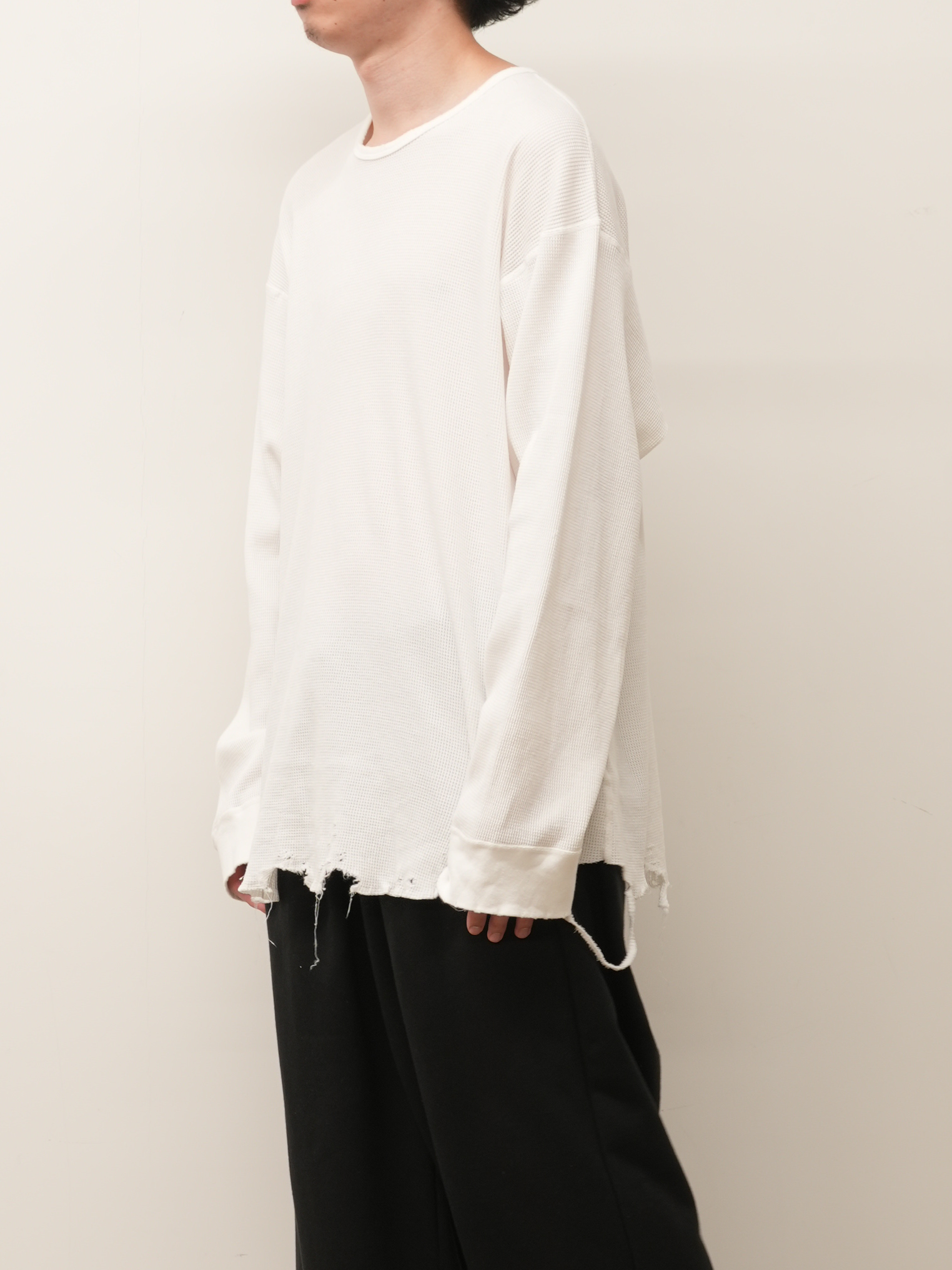 DAMAGE WAFFLE CREW LS T-SHIRT(WHITE)