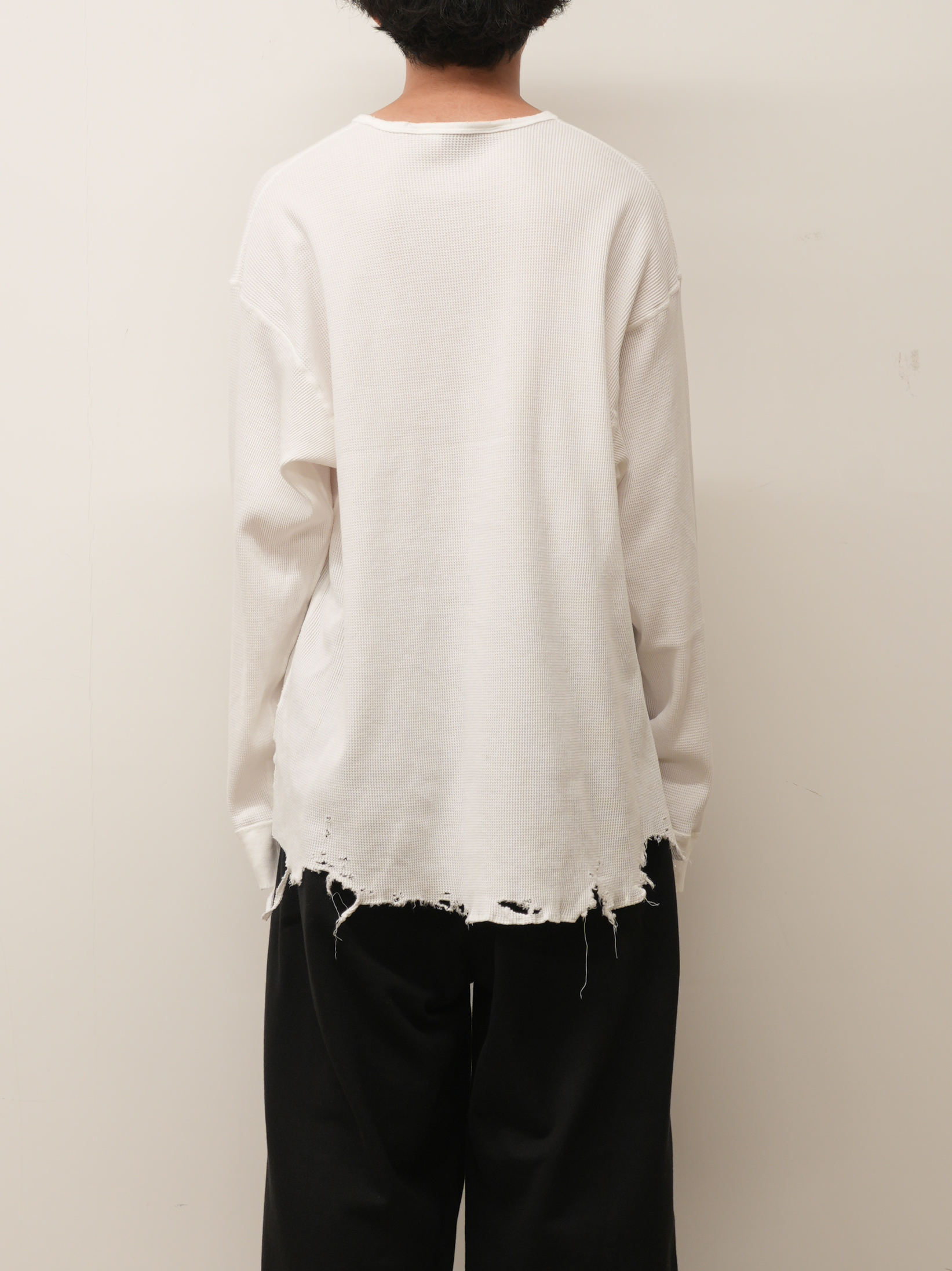 DAMAGE WAFFLE CREW LS T-SHIRT(WHITE)