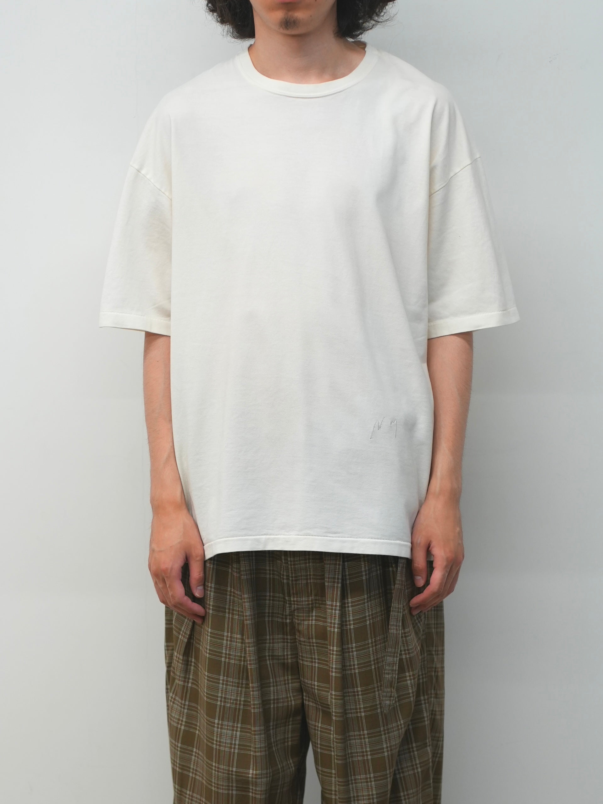 UNEVENNESS SS(G.WHITE)