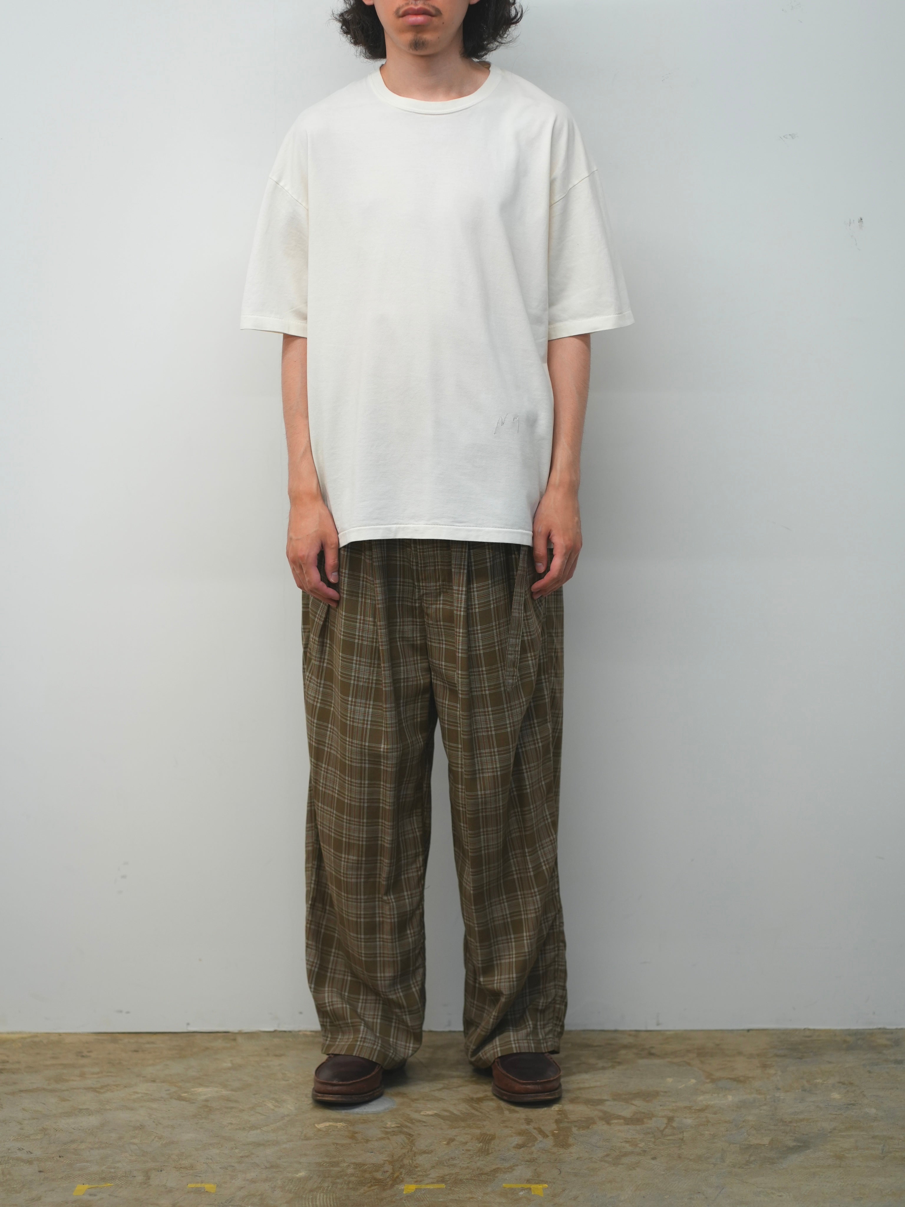 UNEVENNESS SS(G.WHITE)