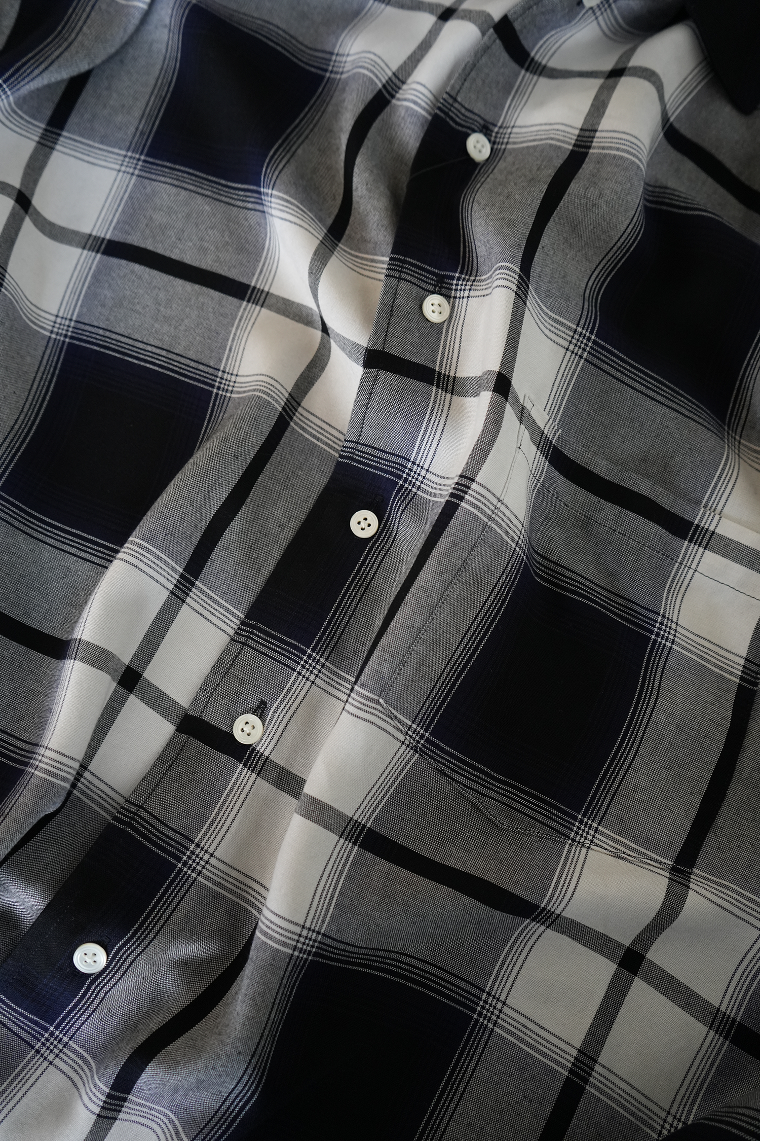 CHECK SHIRTS