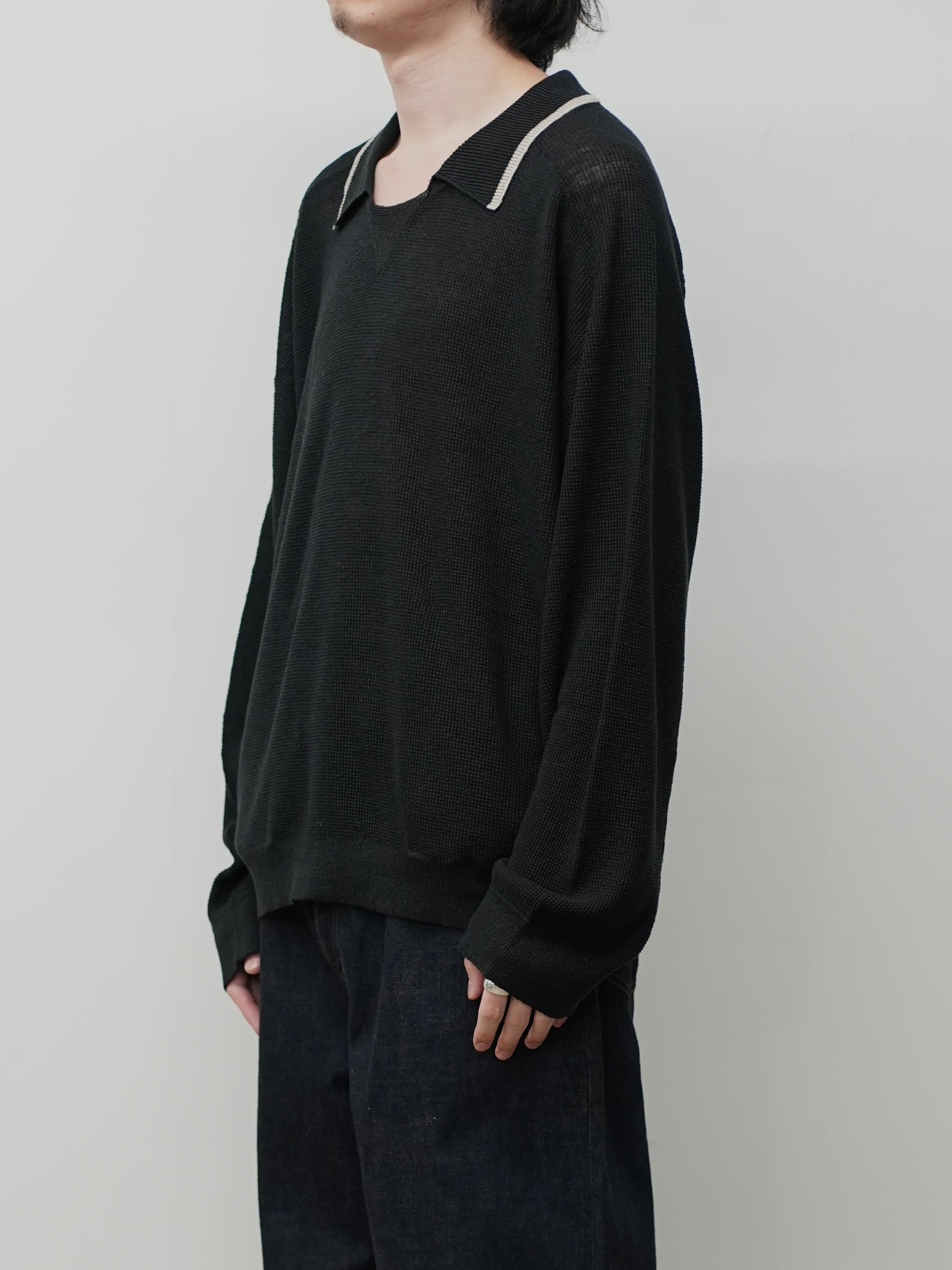 CONTRAST COLLAR KNIT(BLACK)