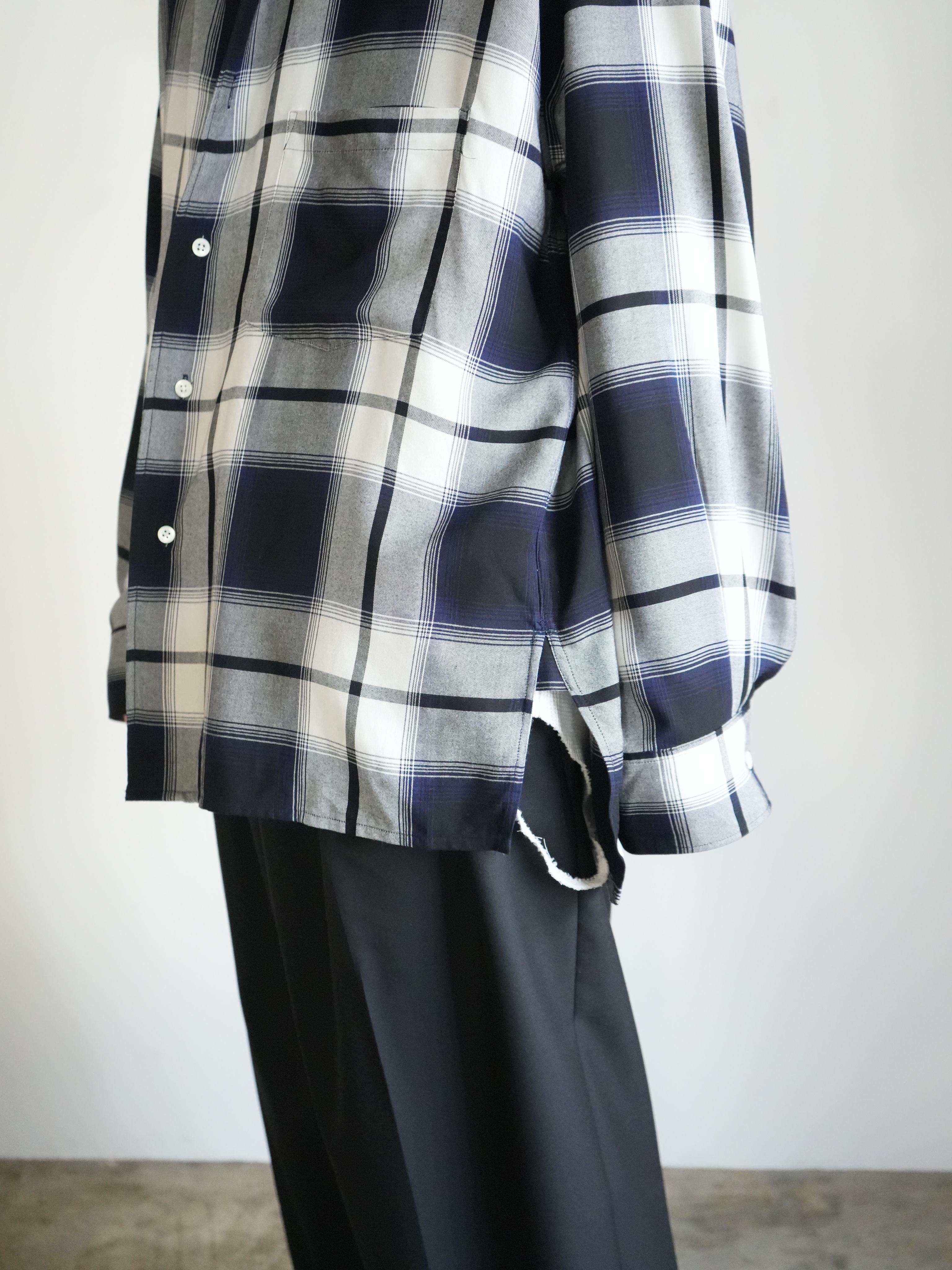 CHECK SHIRTS