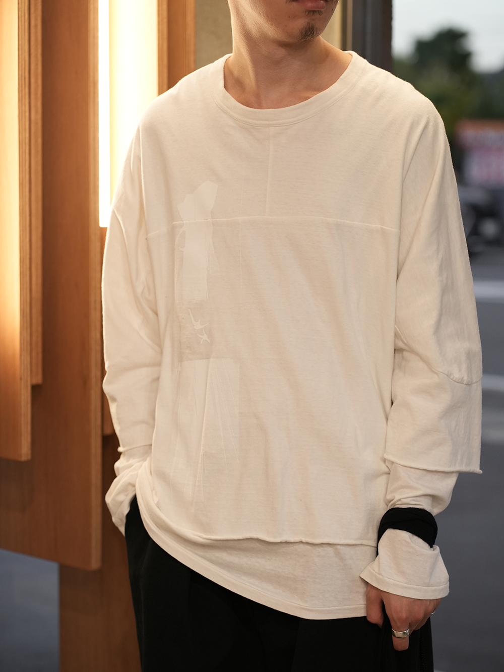 Veiled L/S&H/S T(WHITE)