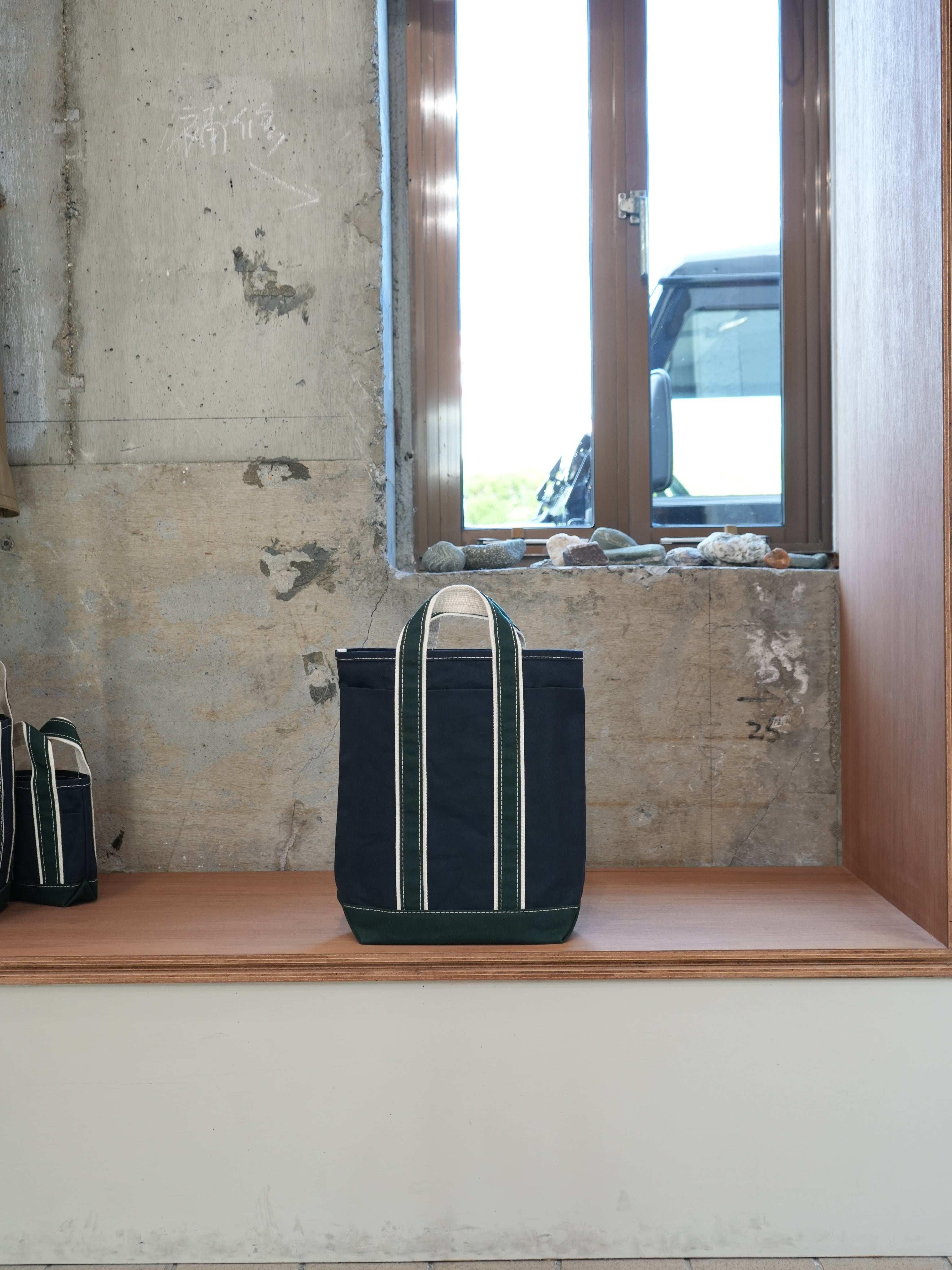 【予約注文】Base Field Tote/Tall(Navy×ForestGreen)