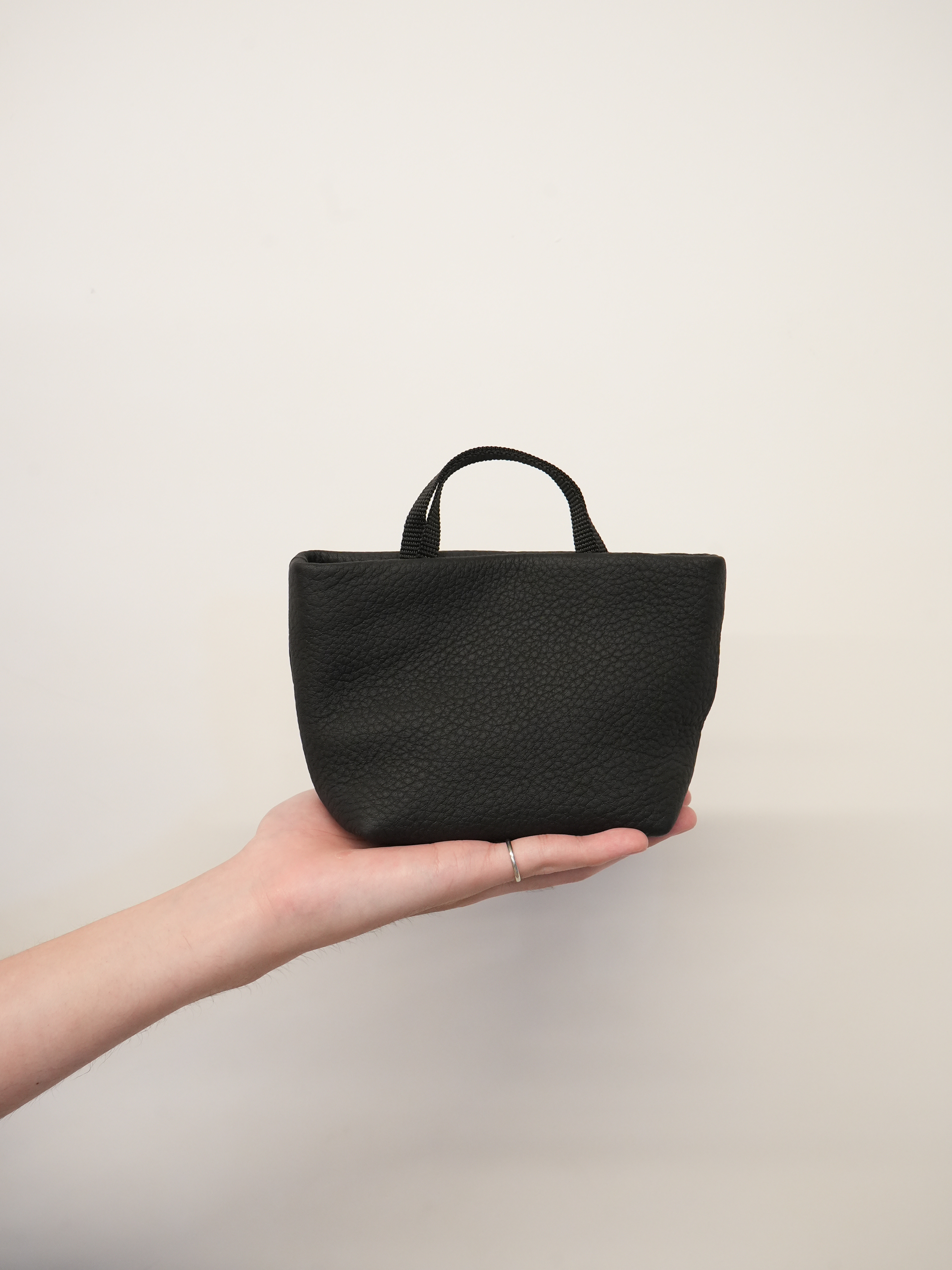 EO SHRINK SO TINY TOTE BAG