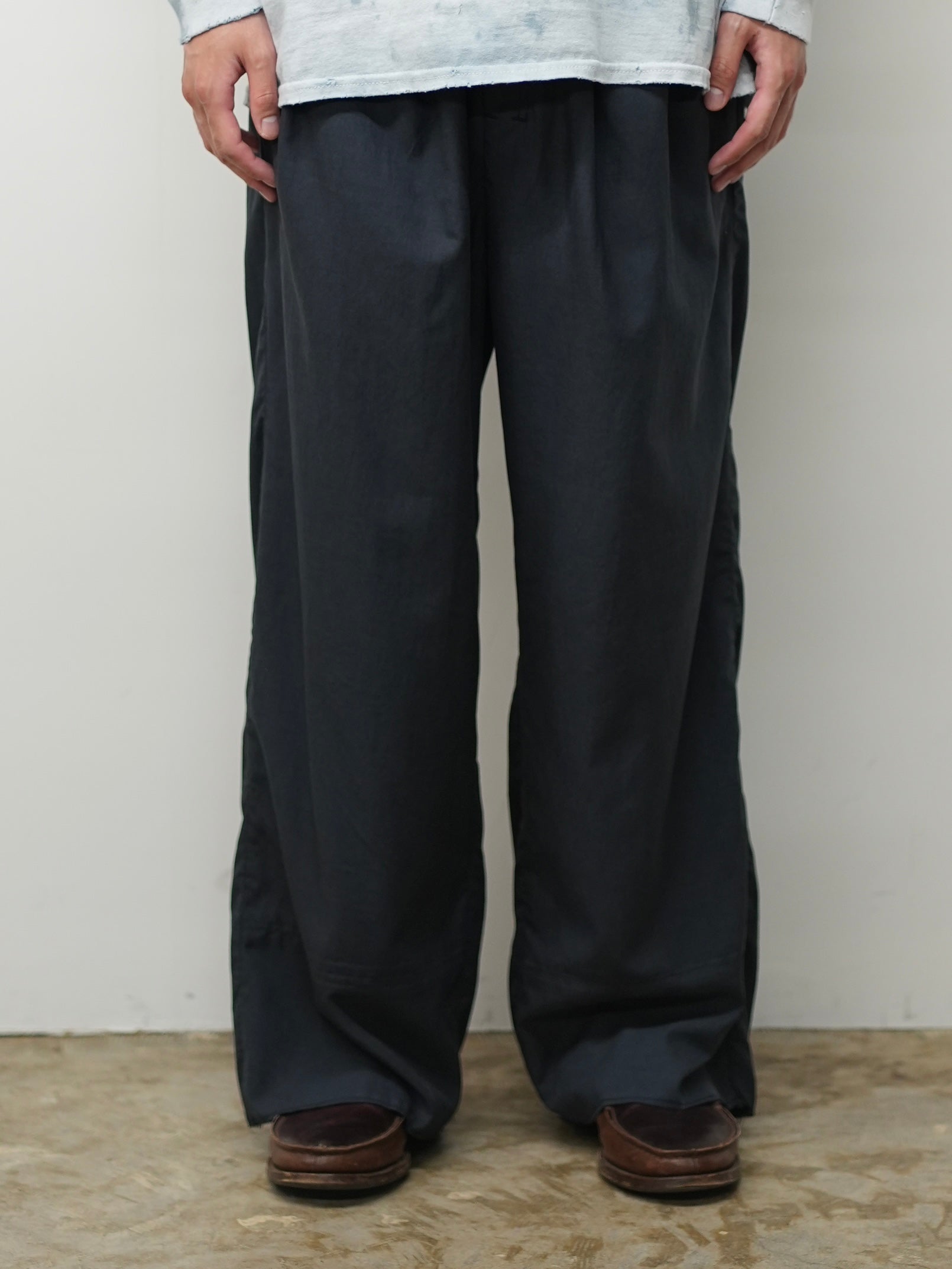 L/C TUCK EASY PANTS(NAVY)