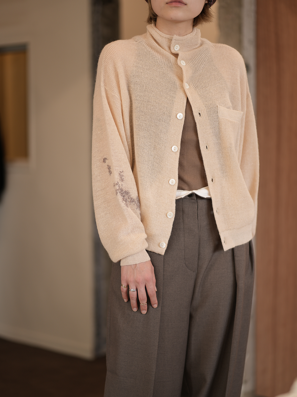 HAND EMBROIDERY MOHAIR NYLON CARDIGAN(ECRU)