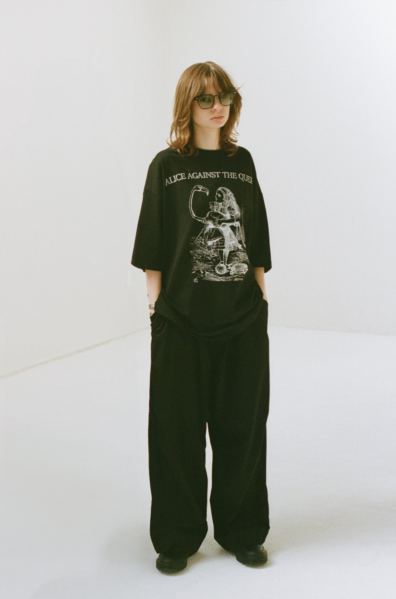 OVERSIZED DROP SHOULDER T-SHIRT(ALICE)