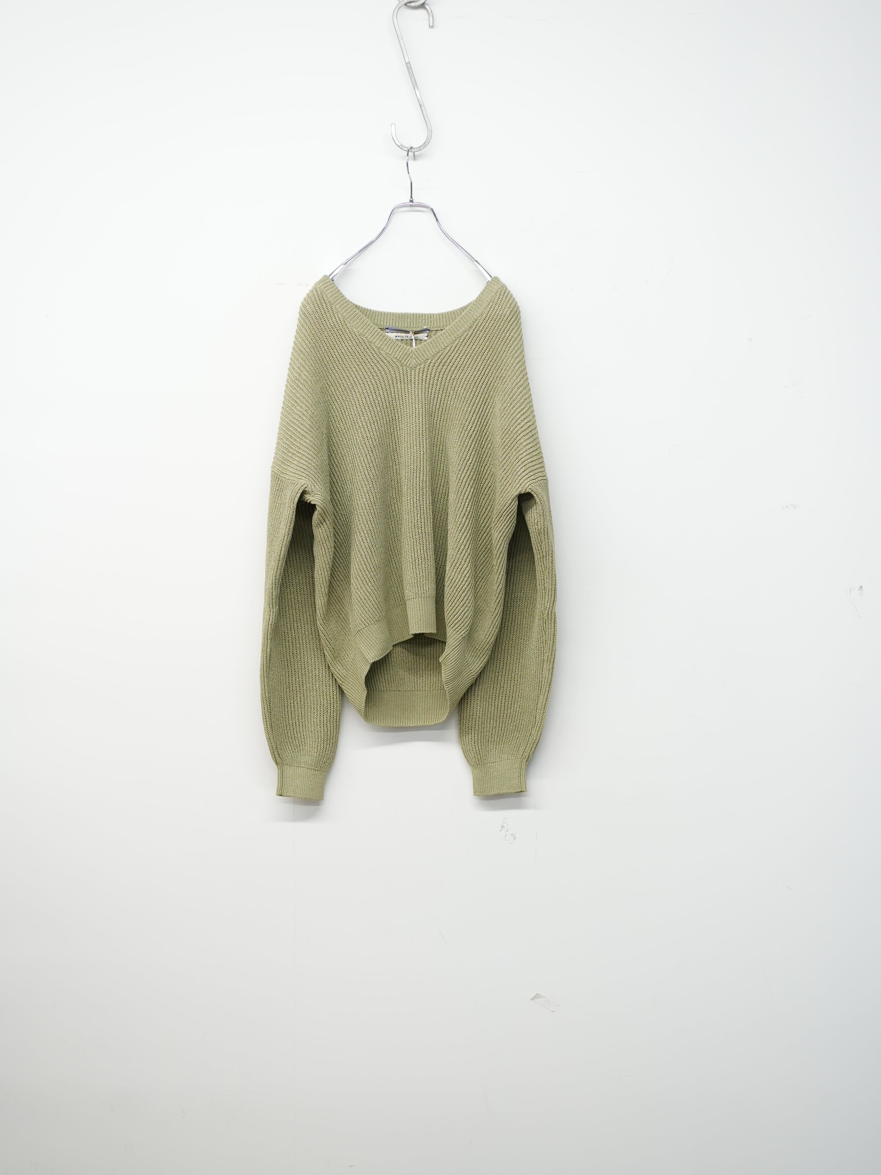 RIBBED V NECK DROPSHOULDER SWEATER(Light khaki)