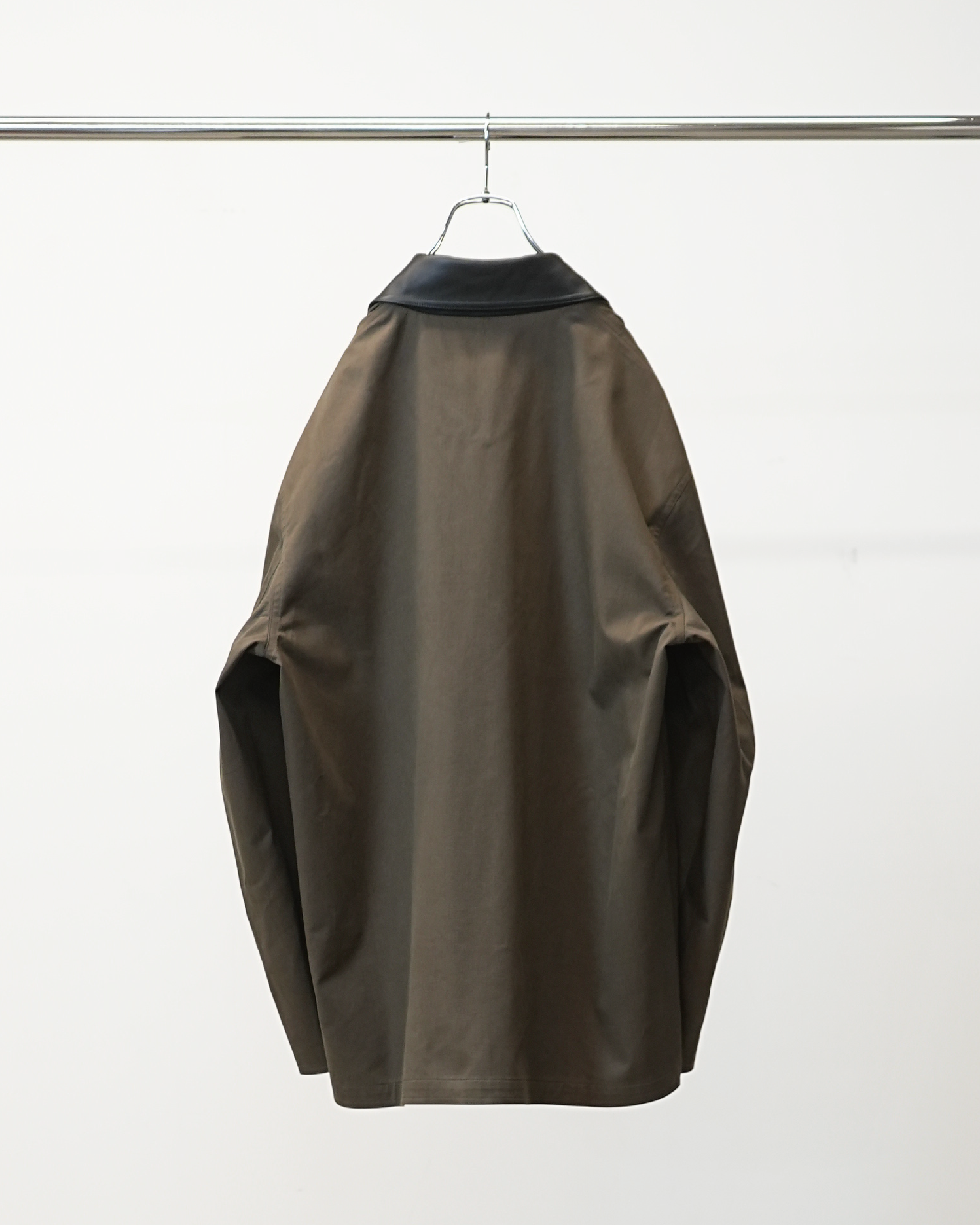 OVERSIZED BLOUSON WITH LEATHER COLLAR