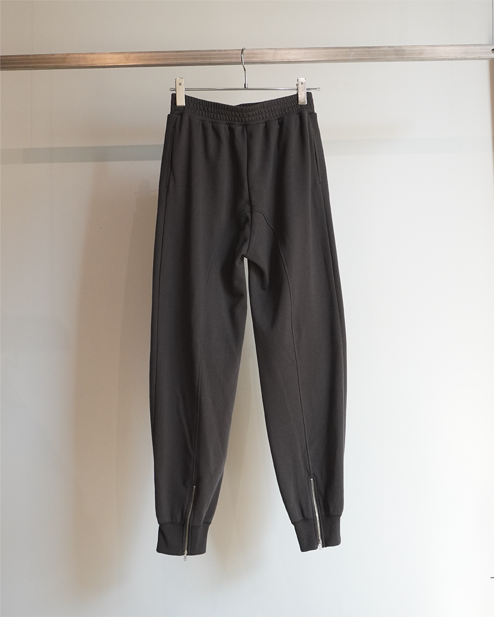 Knee Patch Sweat Pants(Charcoal)