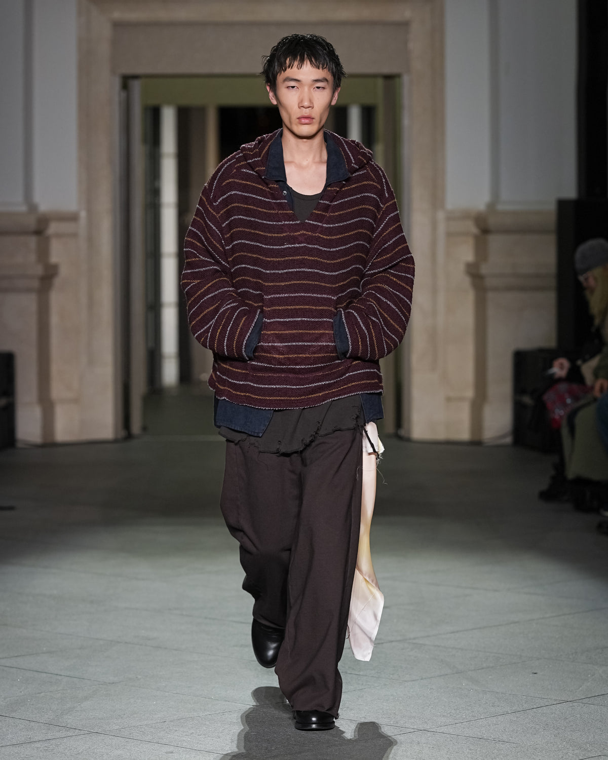 CUT BORDER HOODIE(BURGUNDY)
