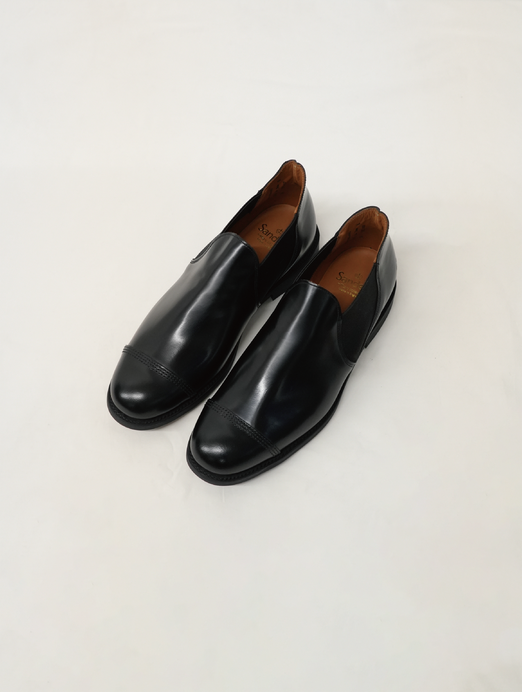 SANDERS MILITARY CAP TOE SHORT CHELSEA SANDERS MILITARY CAP TOE SHORT CHELSEA