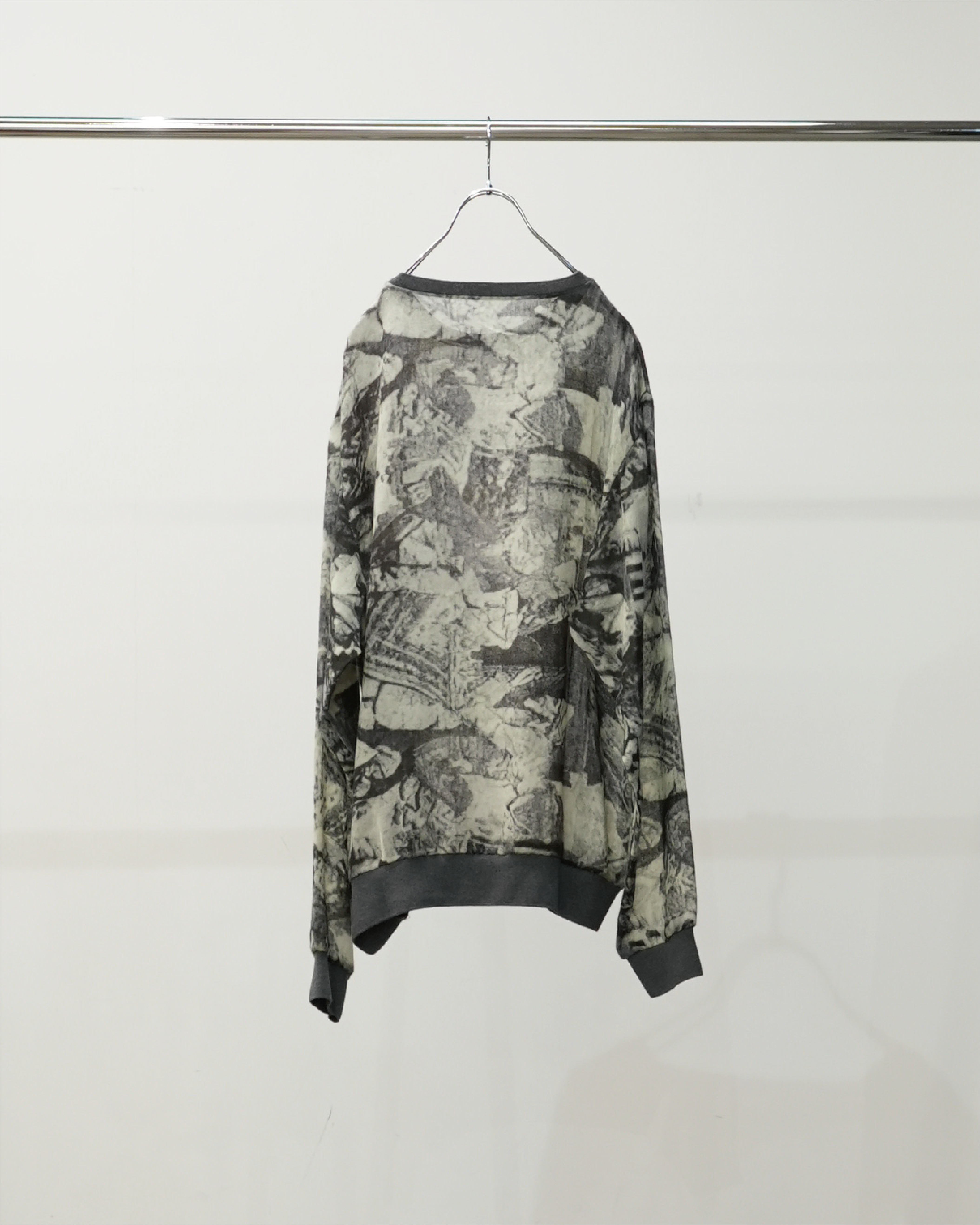 M-Sweater