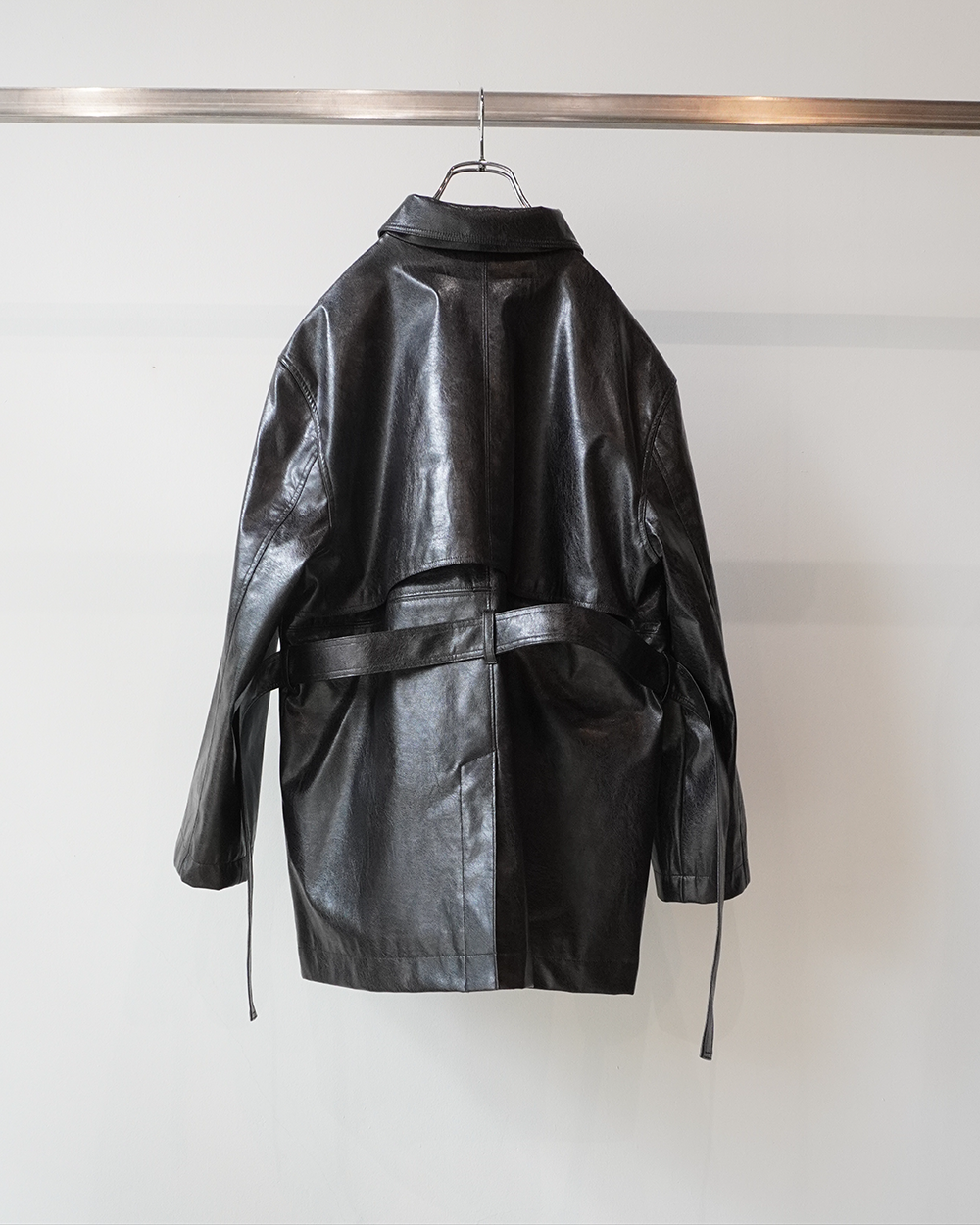 Vegan Leather Belted Jacket(Black)