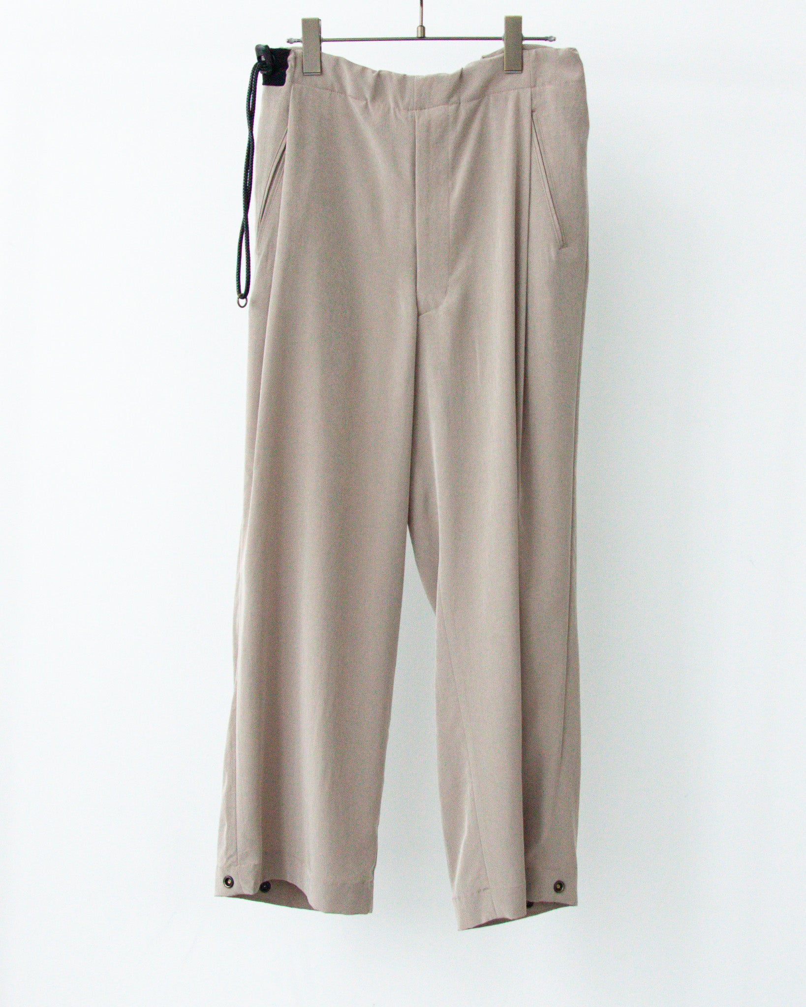 POWDERY VISCOSE NO-BRAINER PANTS