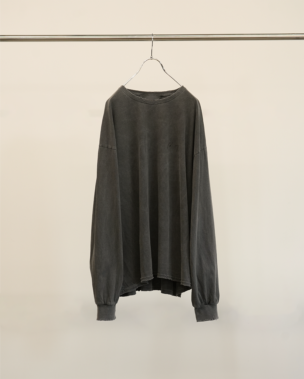 EMBROIDERY DYED LS T-SHIRT(BLACK)