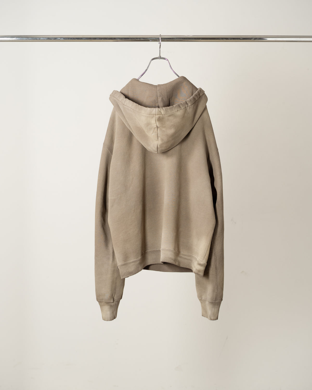 FLEECE-LINED SWEAT HOODIE(P.BEIGE)