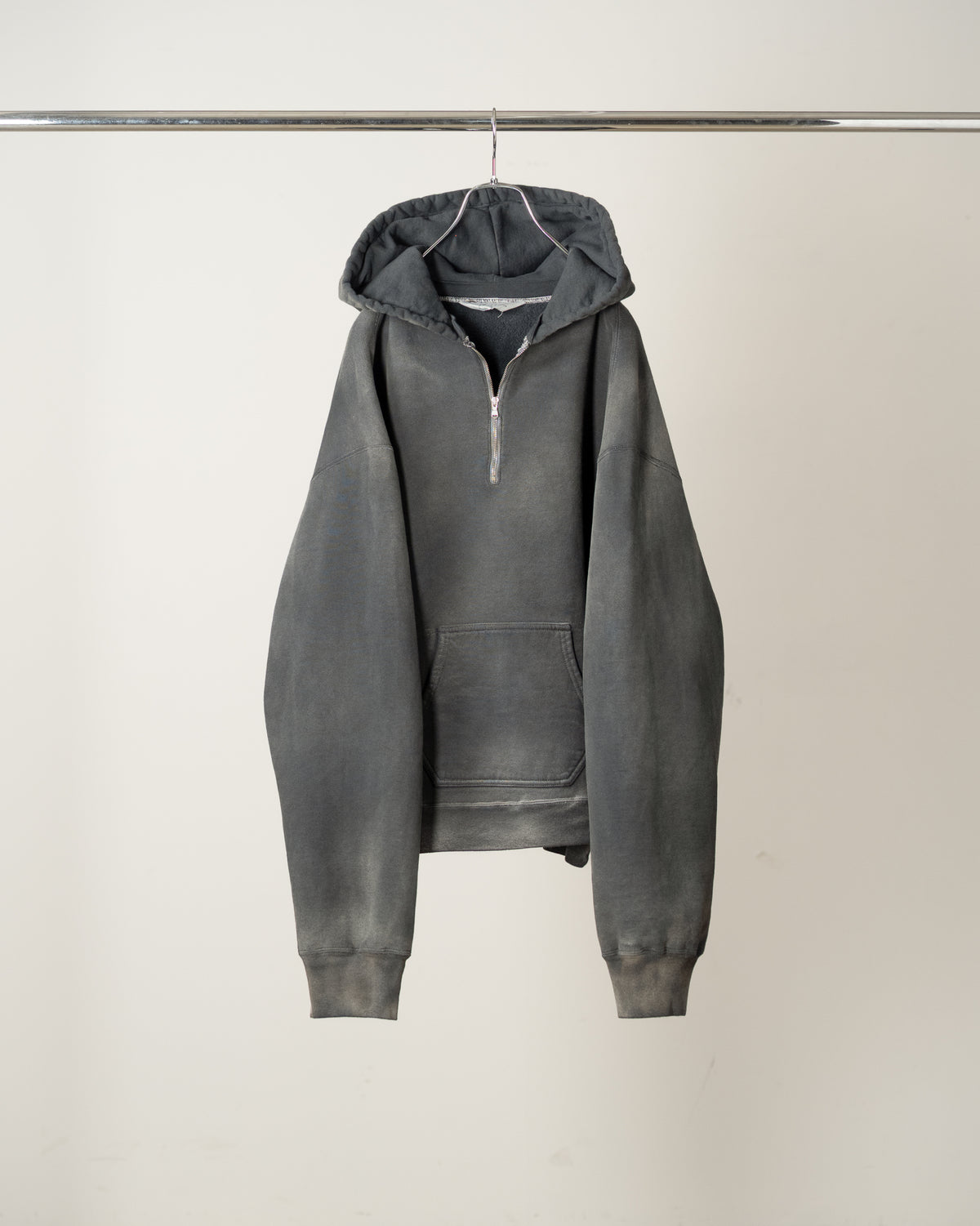 FLEECE-LINED SWEAT HOODIE(BLACK)