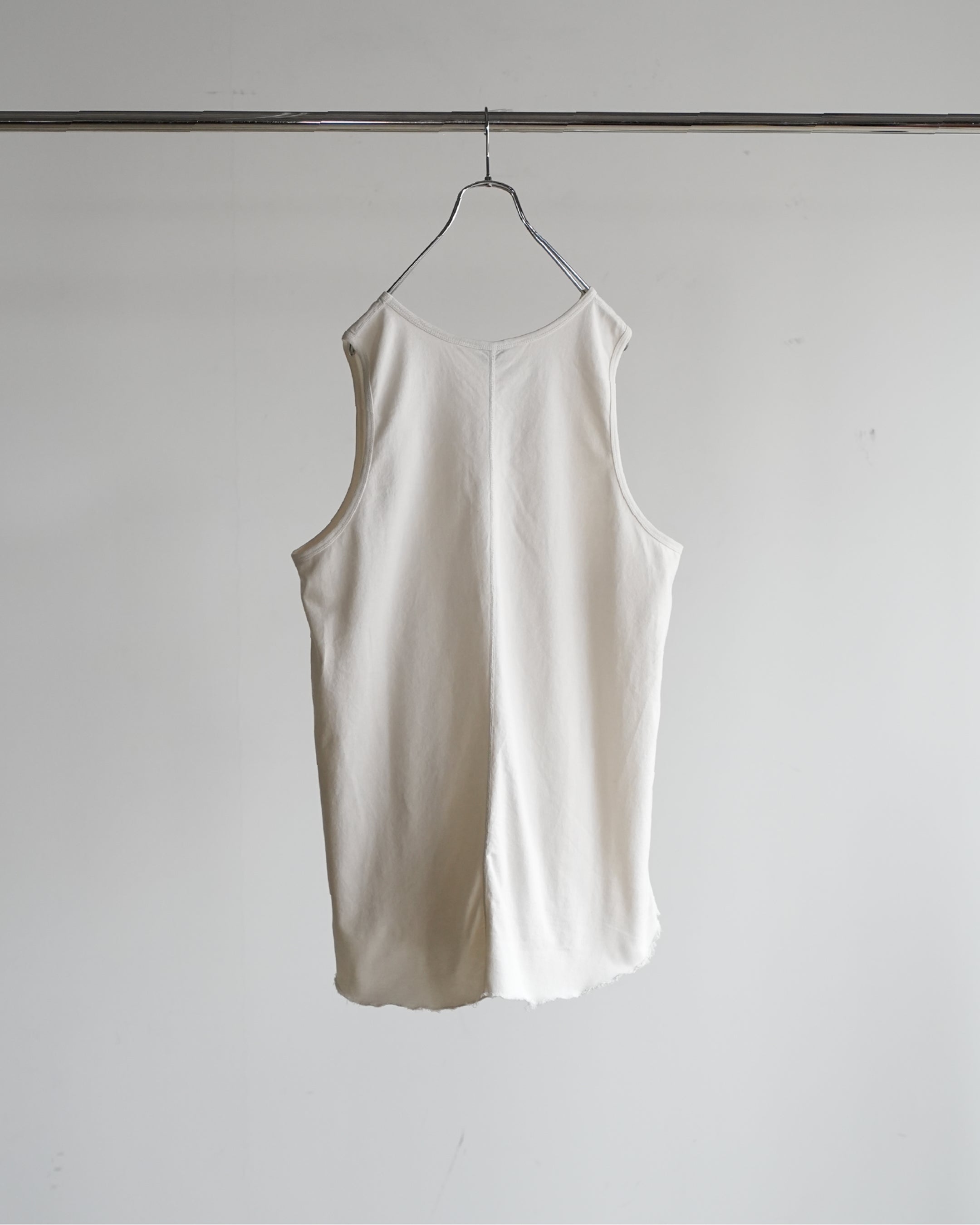 UNEVENNESS TANK TOP(G.WHITE)