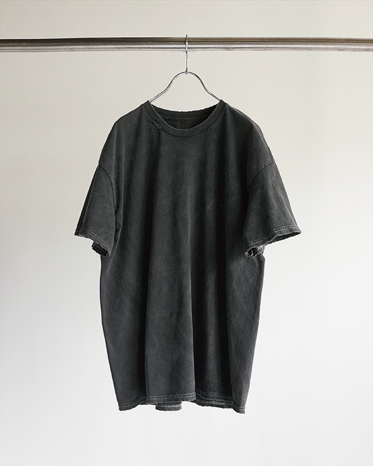 EMBROIDERY DYED T-SHIRT(F.BLACK)