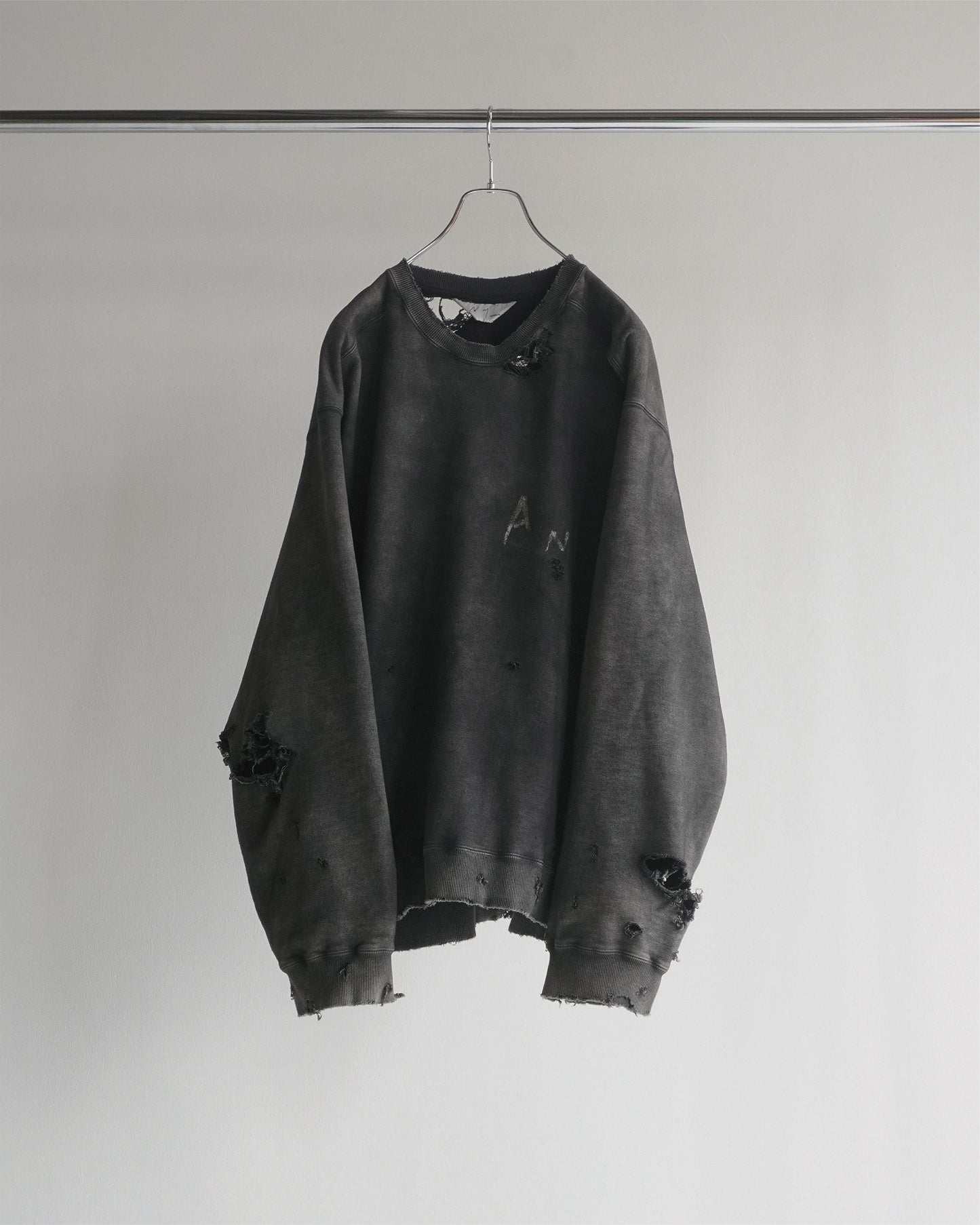 CRASH UNEVEN OVER SWEAT SHIRT(BLACK)