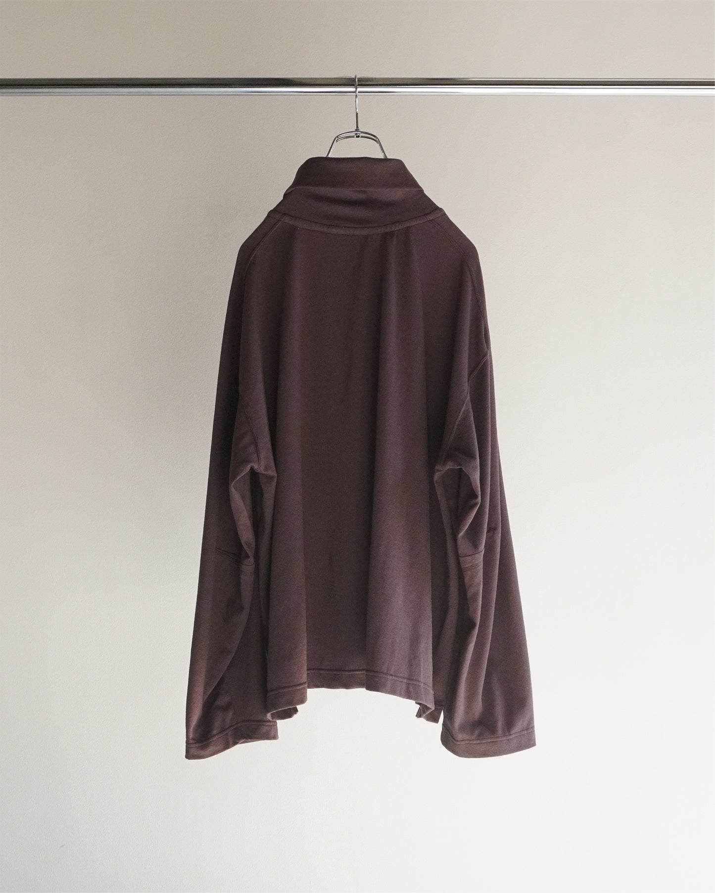 C/R OVER TURTLE NECK LS T-SHIRT(BROWN)