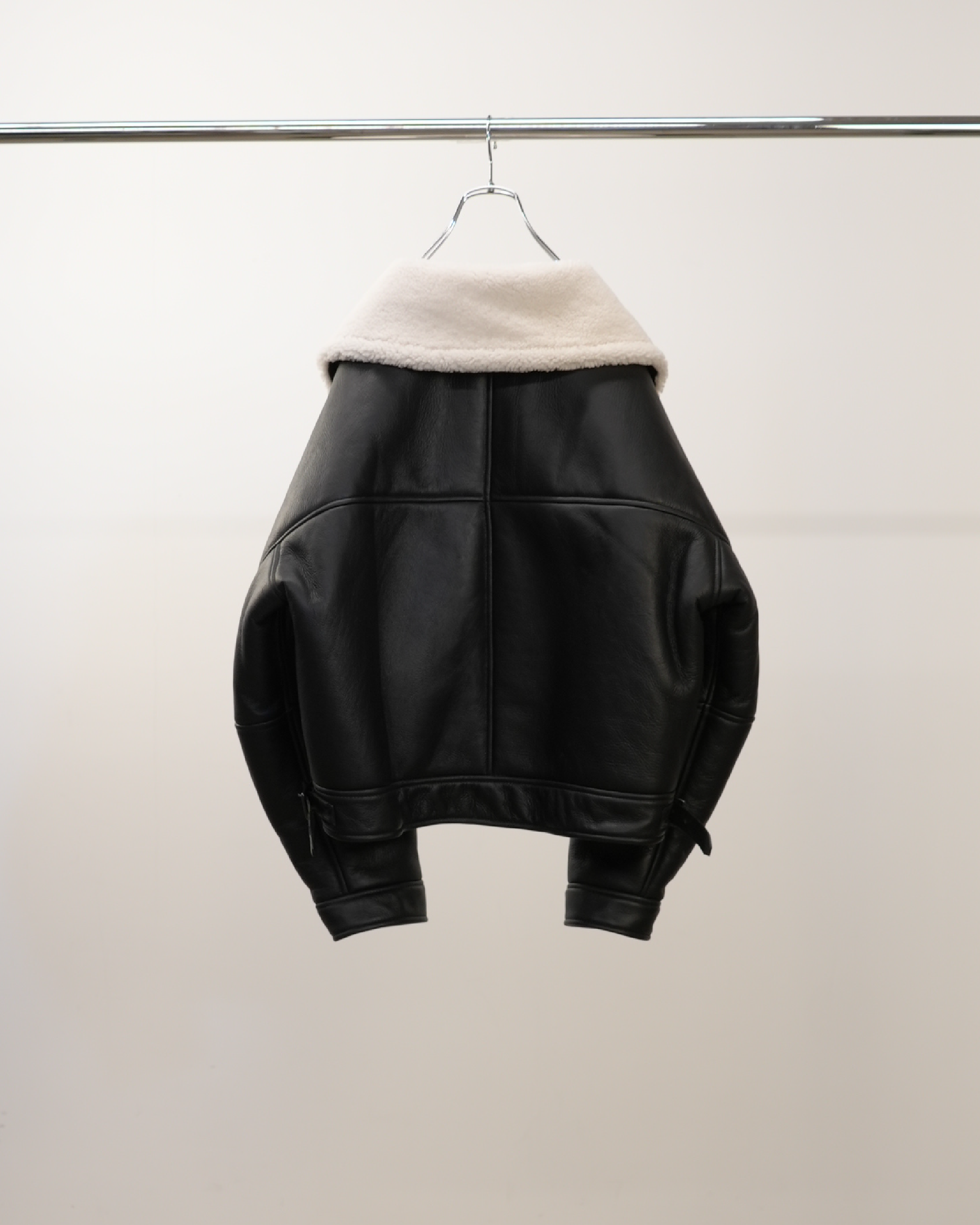 MOUTON DOUBLE JACKET(WHITE × BLACK)