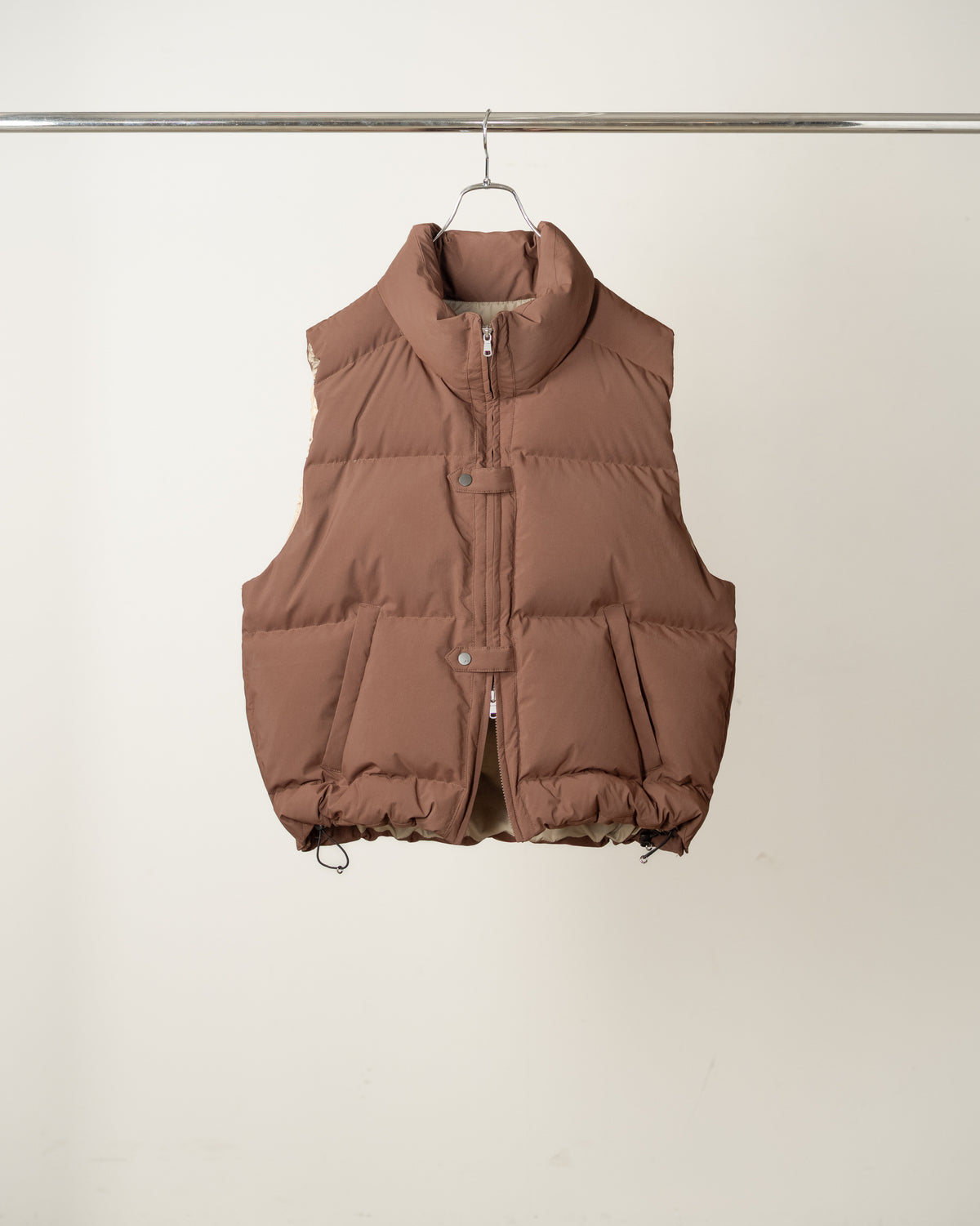 DOWN VEST(MARRON)