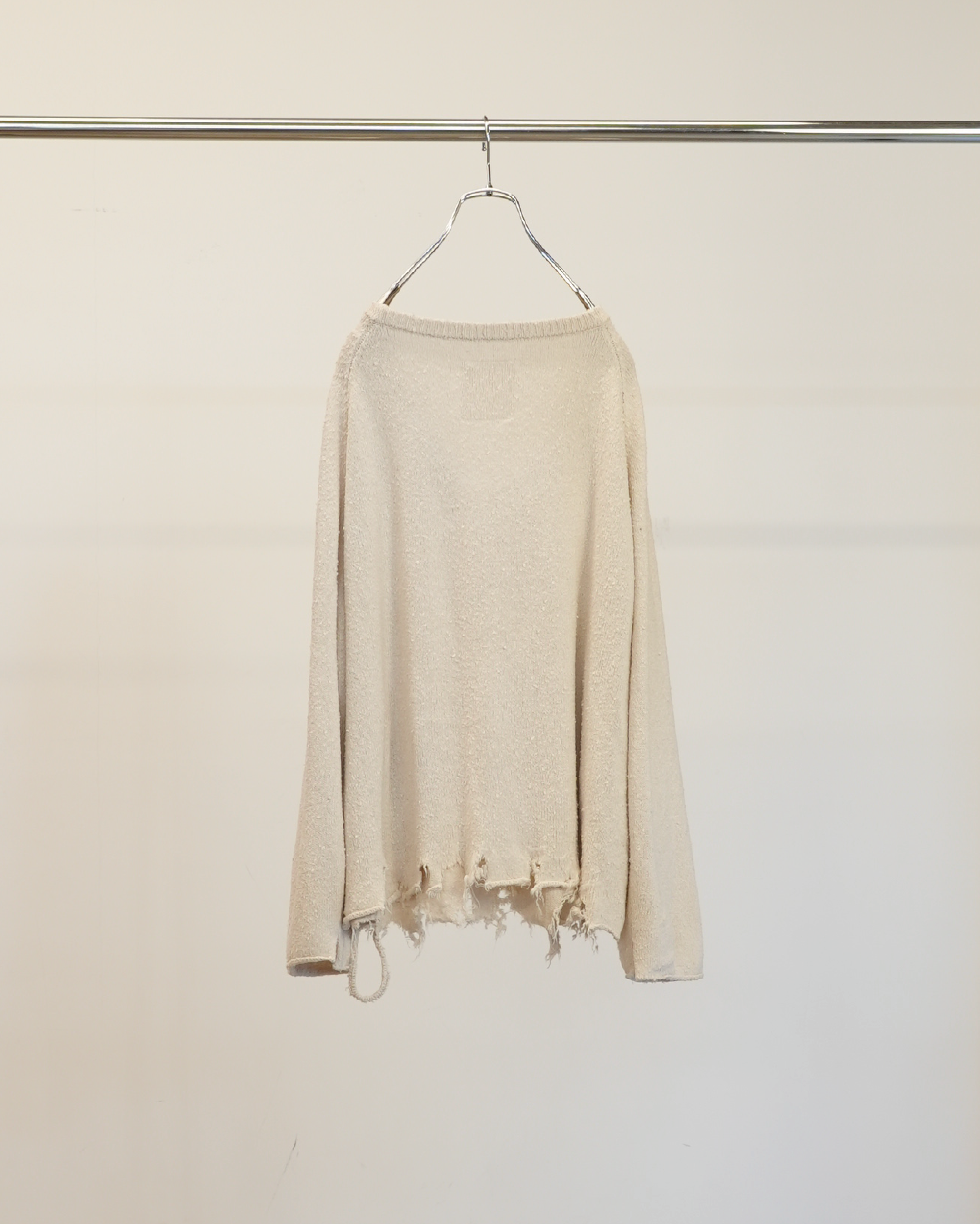 DAMAGE SILK UVNECK KNIT(OFF)
